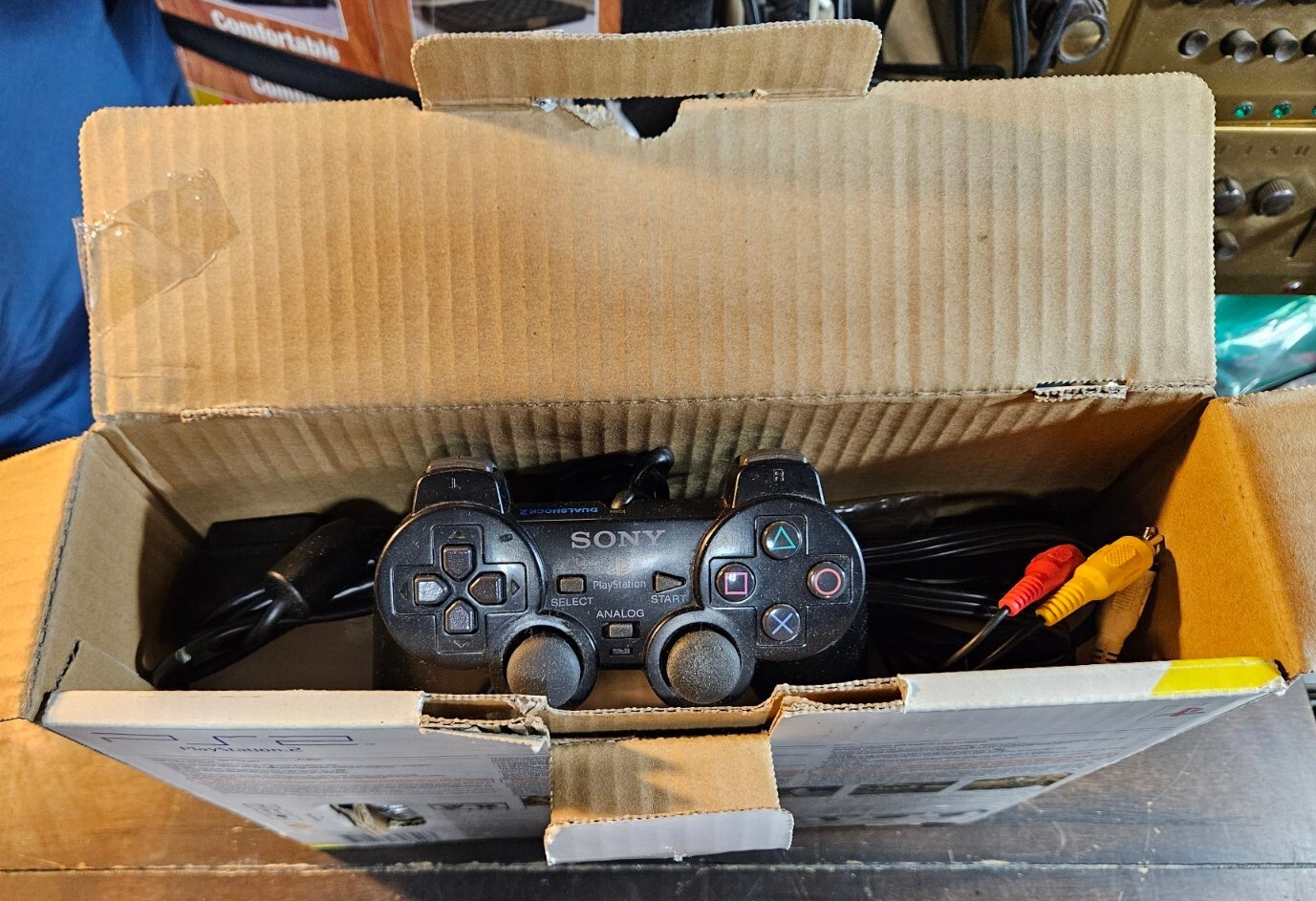 (New Laser) Sony PlayStation 2 Slim Console SCPH-77001 Black W/ Original Box