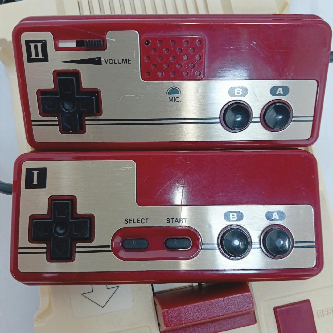 Nintendo Famicom HVC-001 Console Box Manual AC Adapter Tested Working Japan