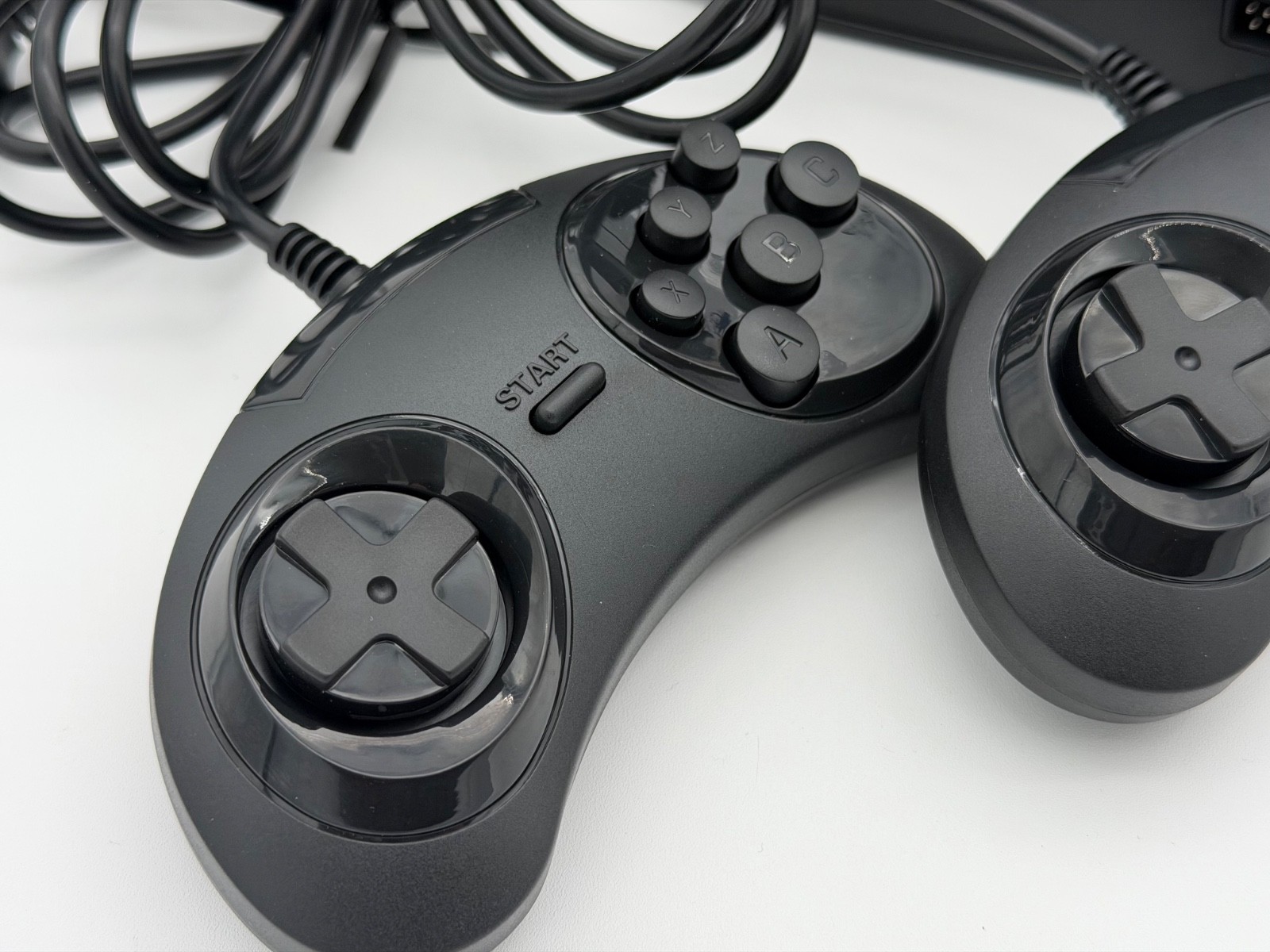 SEGA Genesis Classic Game Console Black w/ 2 Wired Controllers – tested