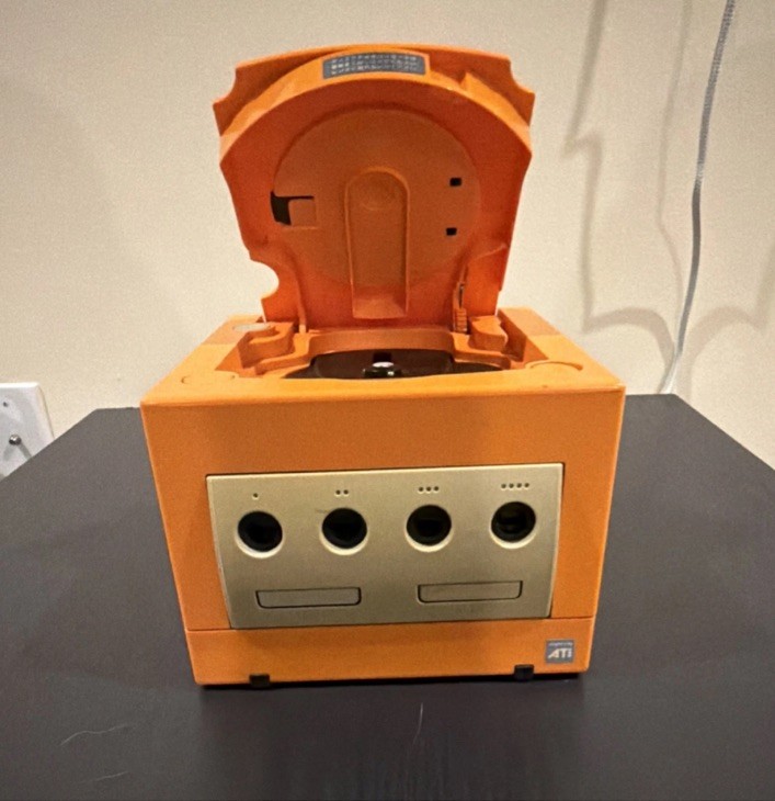 Nintendo GameCube DOL-001 (NTSC-J) Orange Spice – Console Only READ