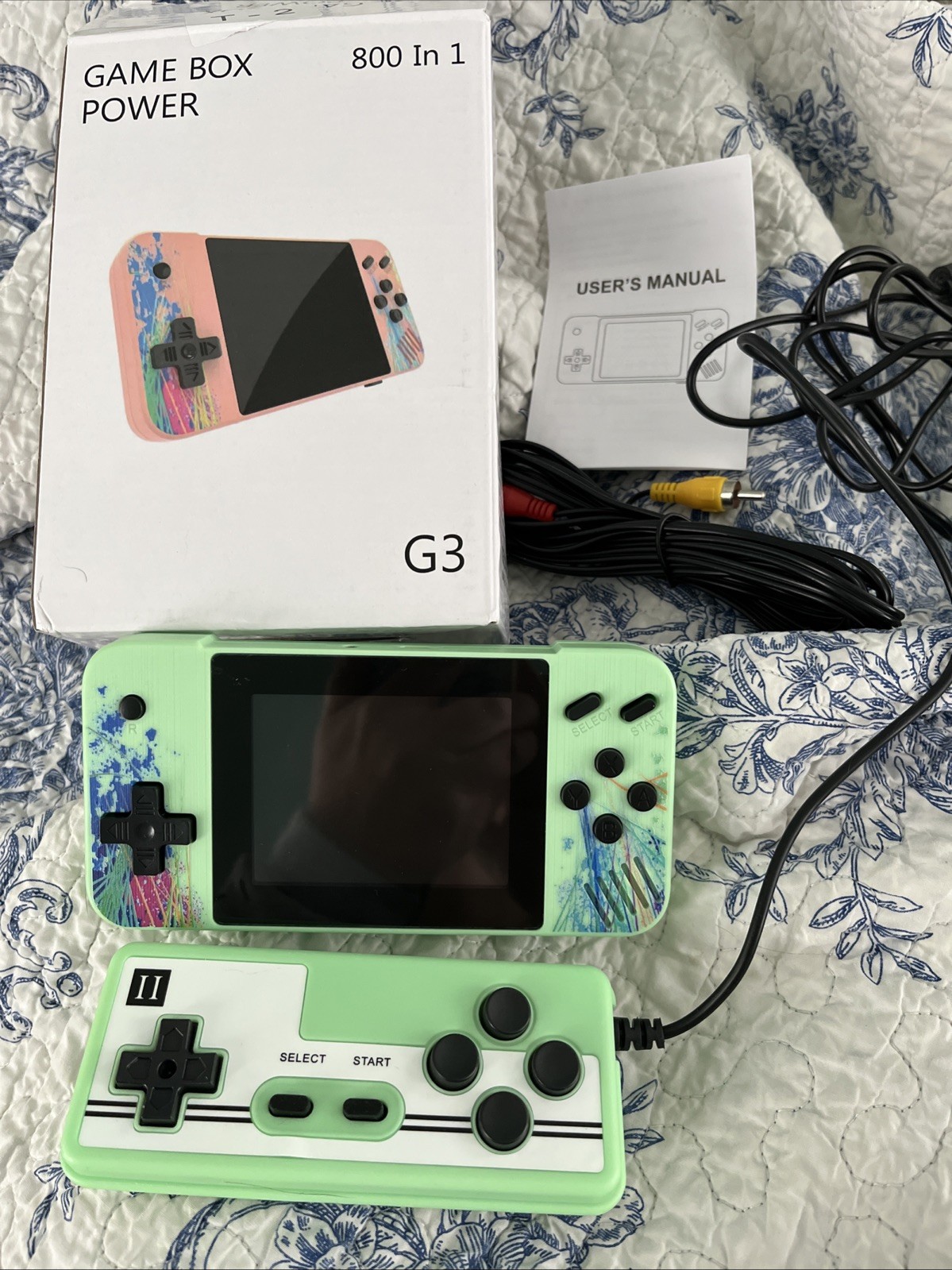 Game Box 800-in-1 Rechargeable Game System Green New In Open Box
