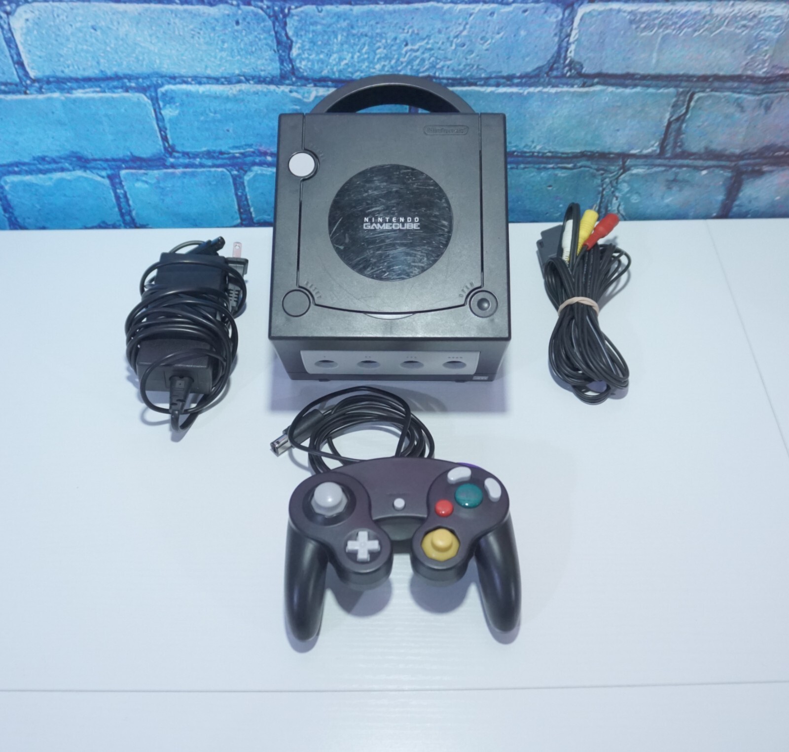 Jet Black Nintendo GameCube Console DOL-001 (USA) with 1 Controller & All Wires