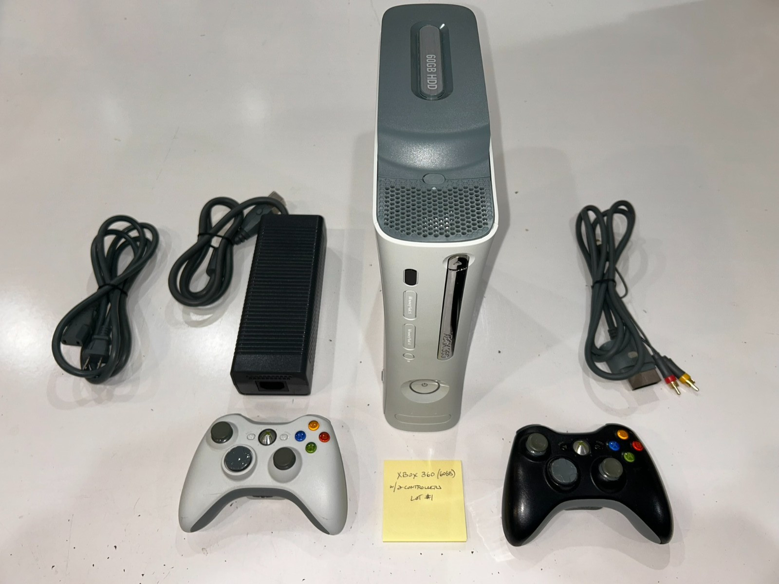 Microsoft Xbox 360 System Bundle White 60GB Console, 2 Controllers, HDMI NM #1