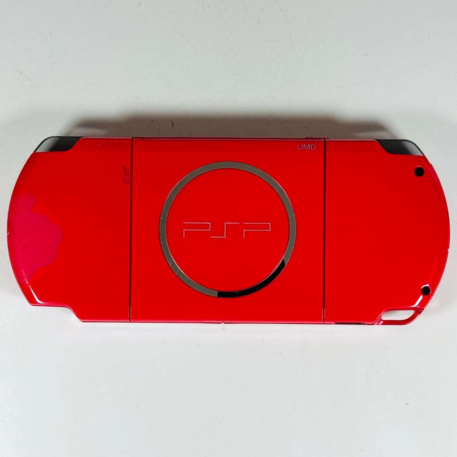 Sony PSP-2000 Handheld Console (Red) *Yellow Tint 32GB & Charger – USA Seller