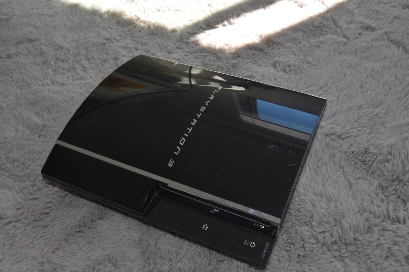 Sony PlayStation 3 60GB Piano Black Console