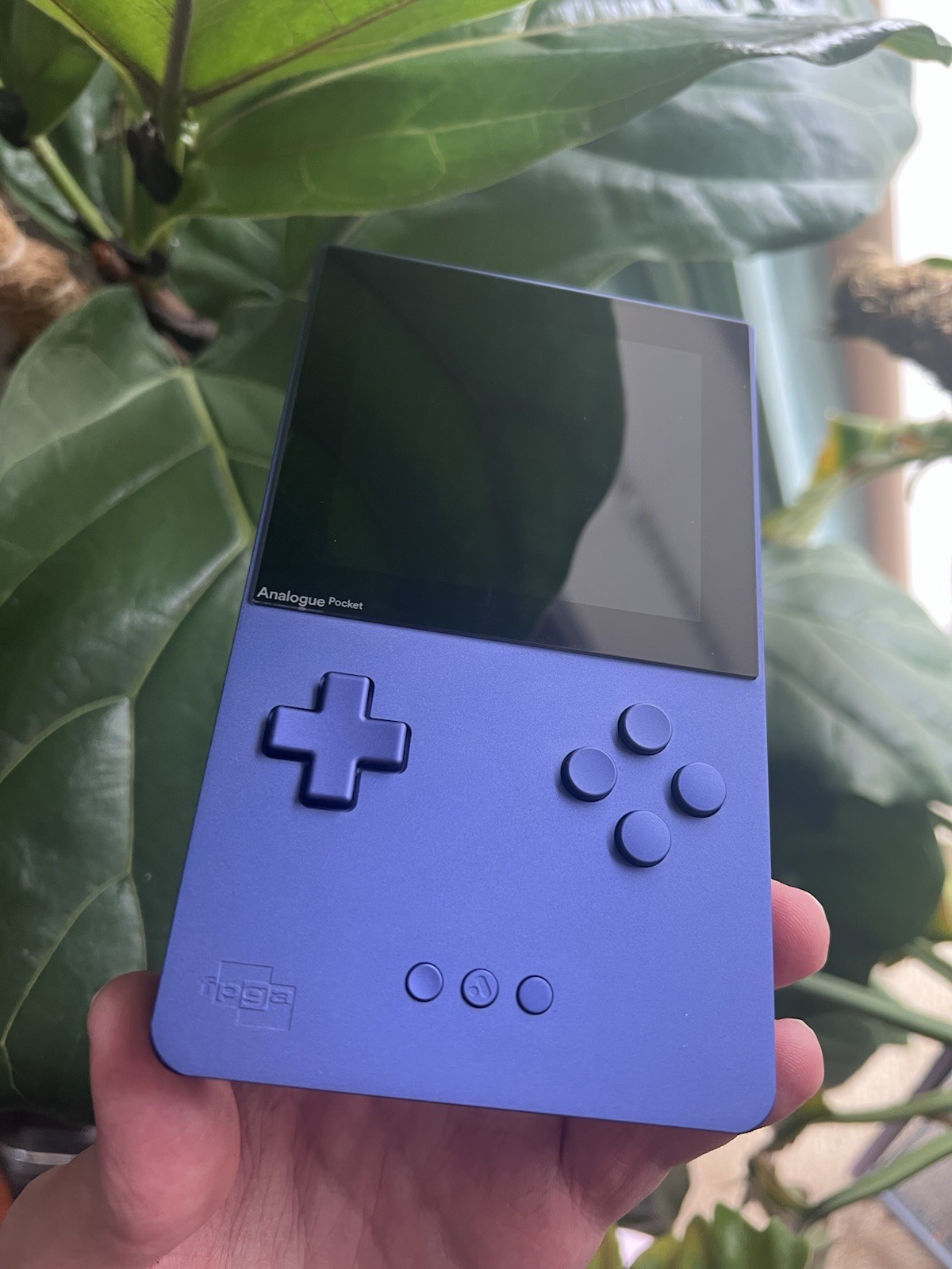 Analogue Pocket Indigo Anodized Aluminum Limited Edition w/ Case