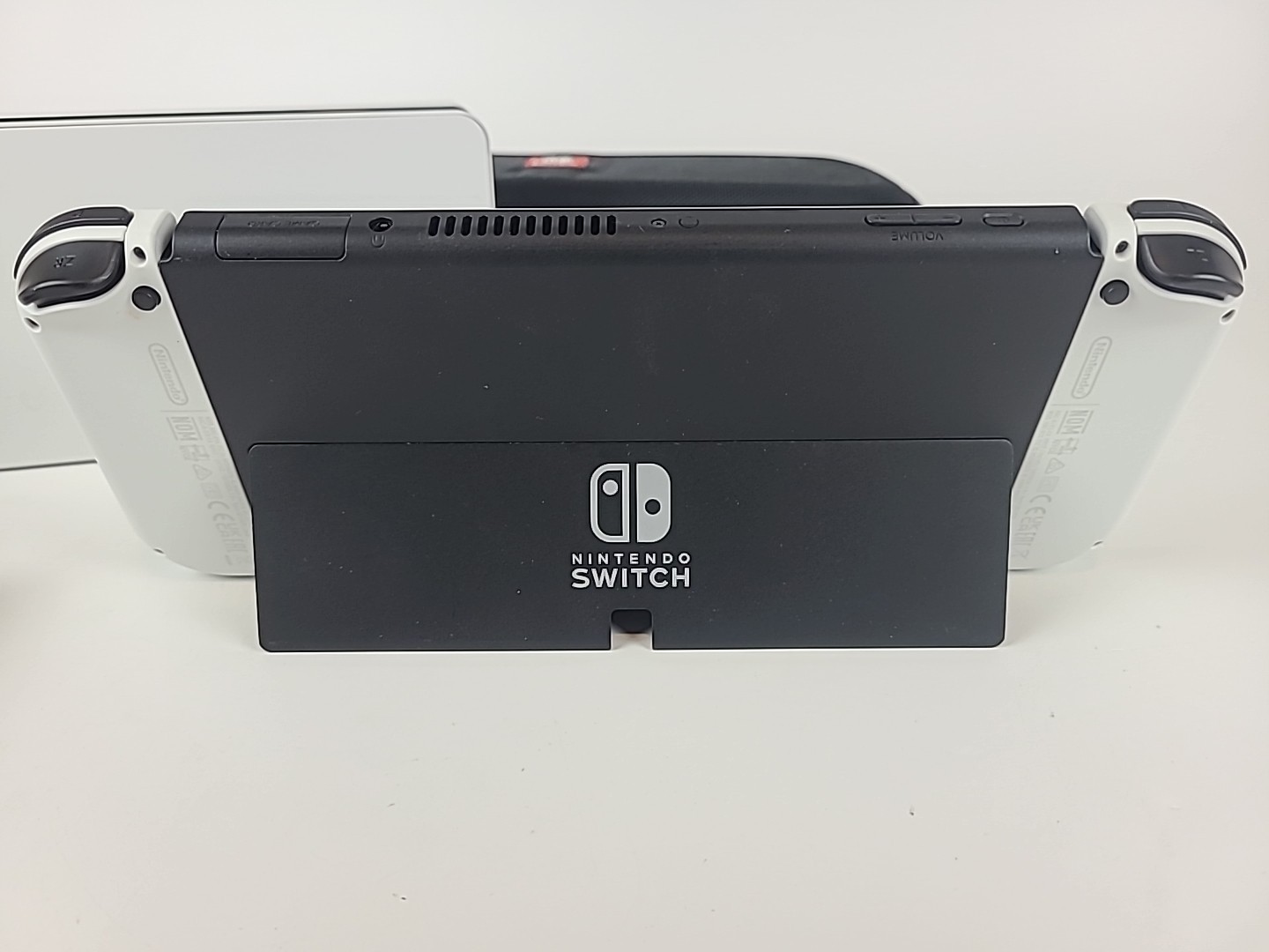 Nintendo Switch OLED 64GB White Joy-Con Console w/ Dock Wi‑Fi USB‑C HEG-001