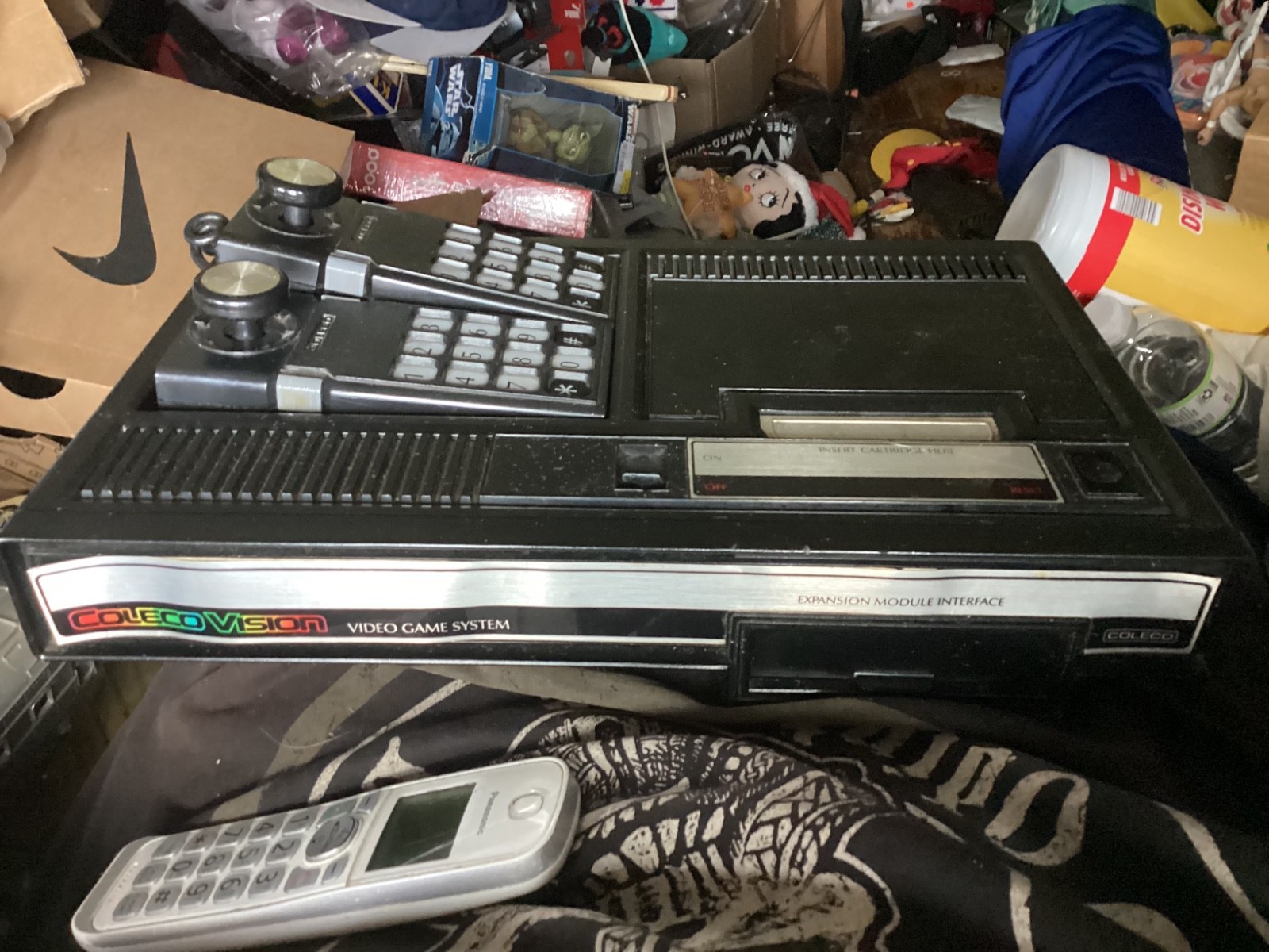 Vintage ColecoVision Video Game Console w/Power supply and 2 controllers