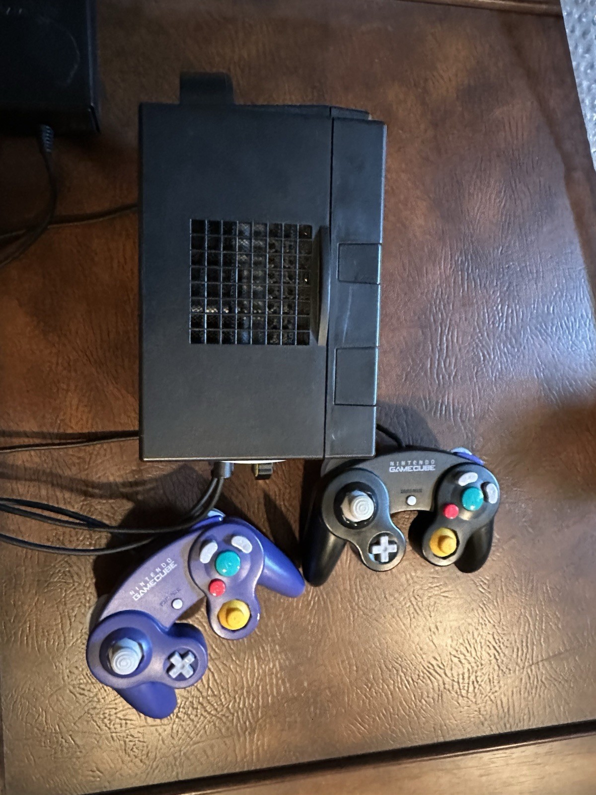 Nintendo GameCube Console Black/Silv w/ Power Adapter AV Cable & 2 Controllers