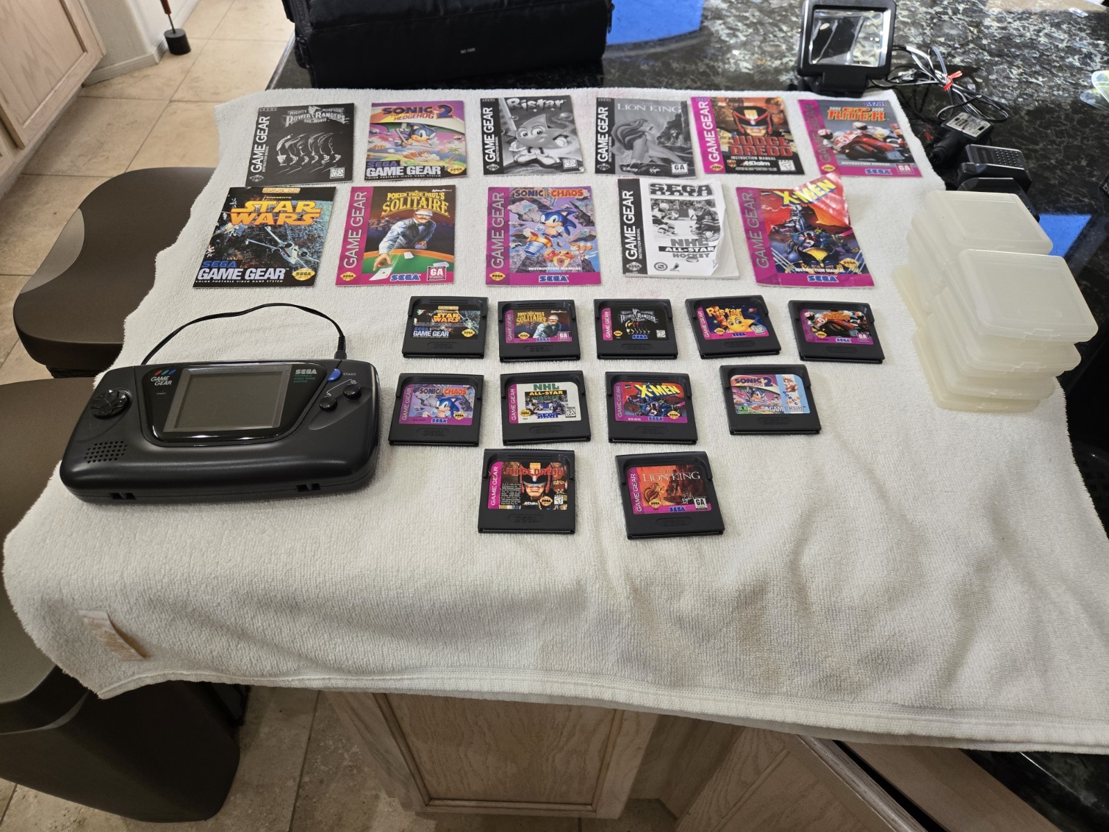 SEGA Game Gear Handheld System – Blk W/ Accessories Plus 11 Popular Games