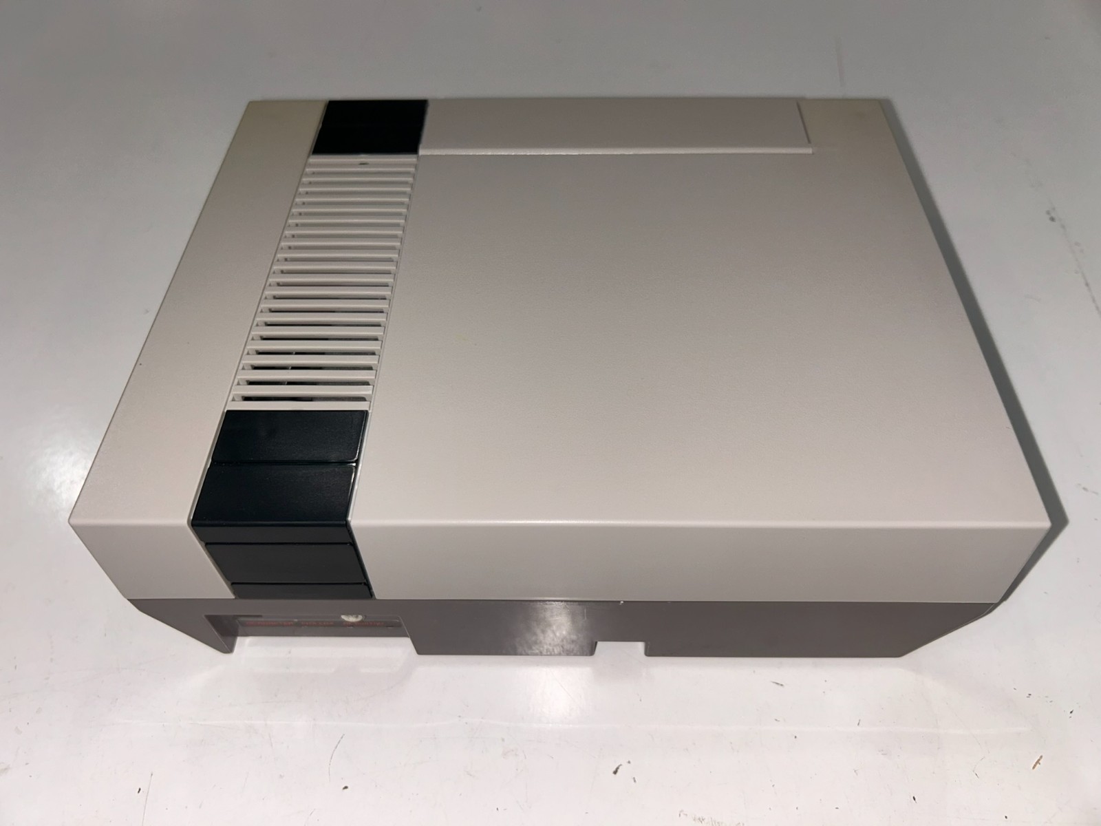 Nintendo NES Action Set Console System Complete in Box (CIB) w Zapper Tested #1