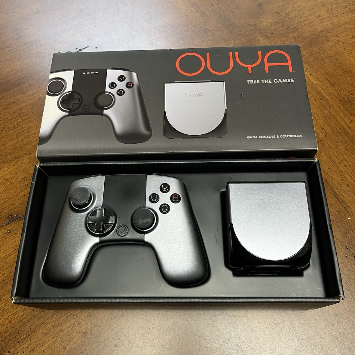 OUYA OUYA1 Silver Microconsole 8GB 1080p w/ Wireless Controller & Power Adapter
