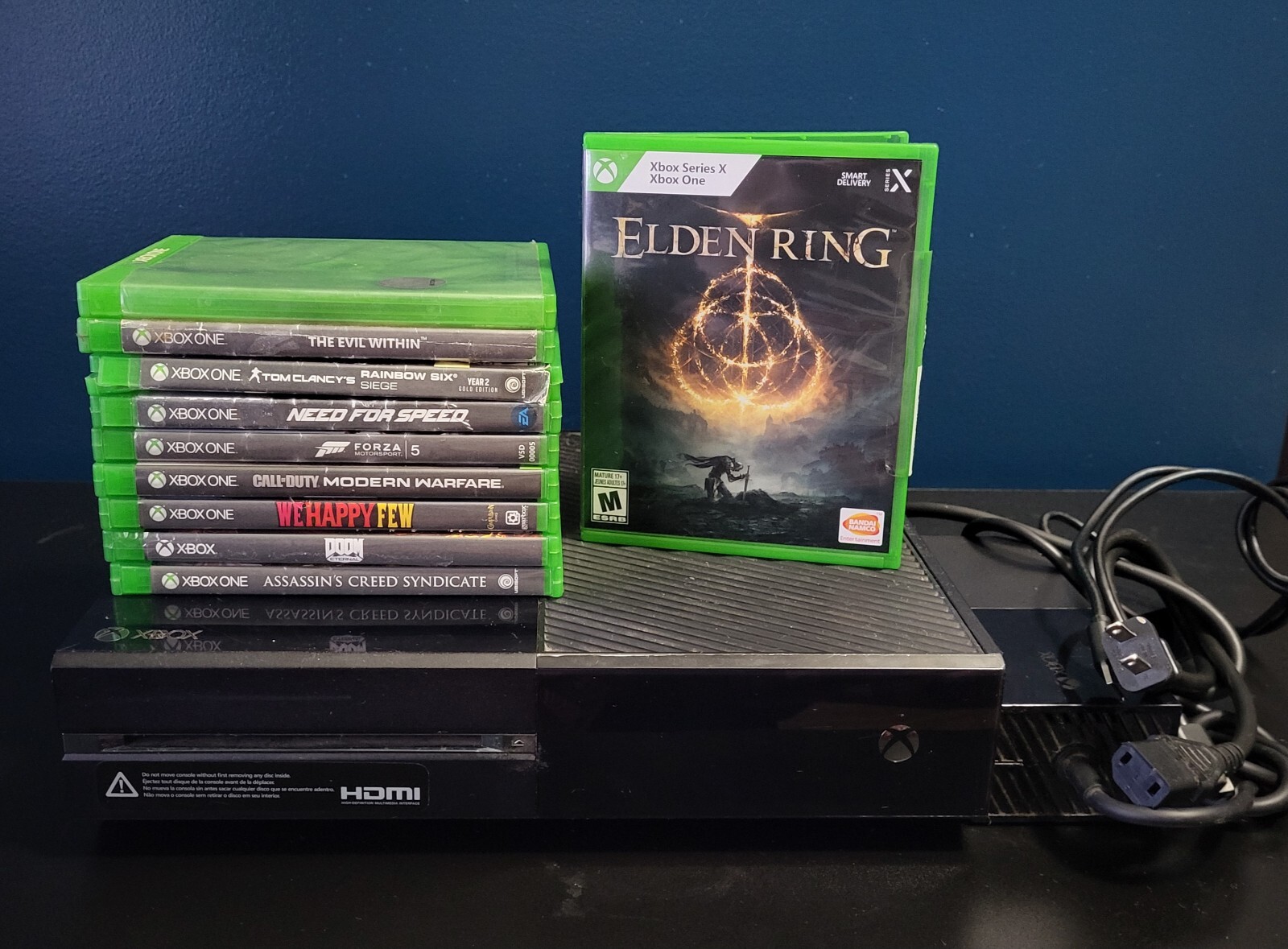 Microsoft Xbox One 500GB Black Console with Kinect and 10 Games