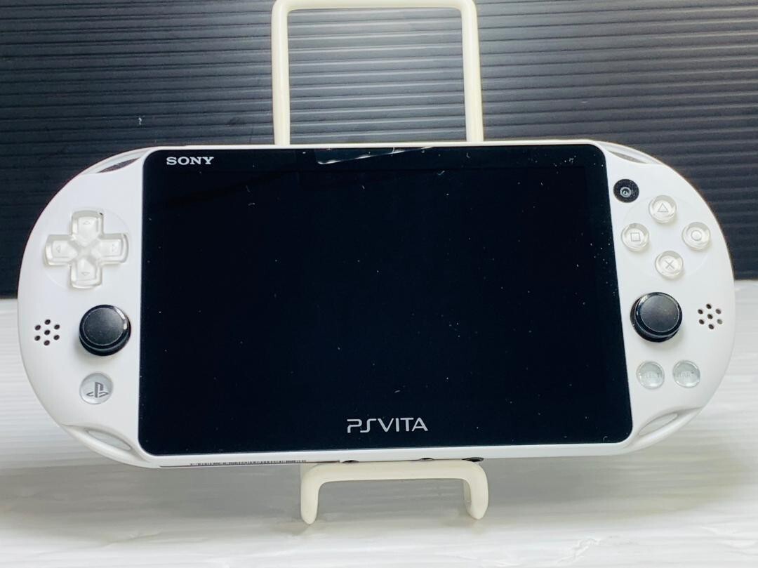 Sony PS Vita PCH-2000ZA22 Glacier White Wi-Fi Game Console Handheld System Boxed