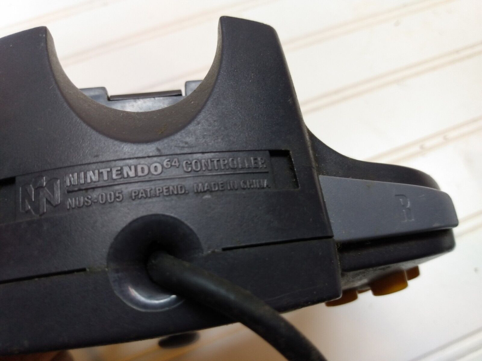 Nintendo 64 Controller NUS-005 & Rumble Pak Power Battery Supply NUS-013
