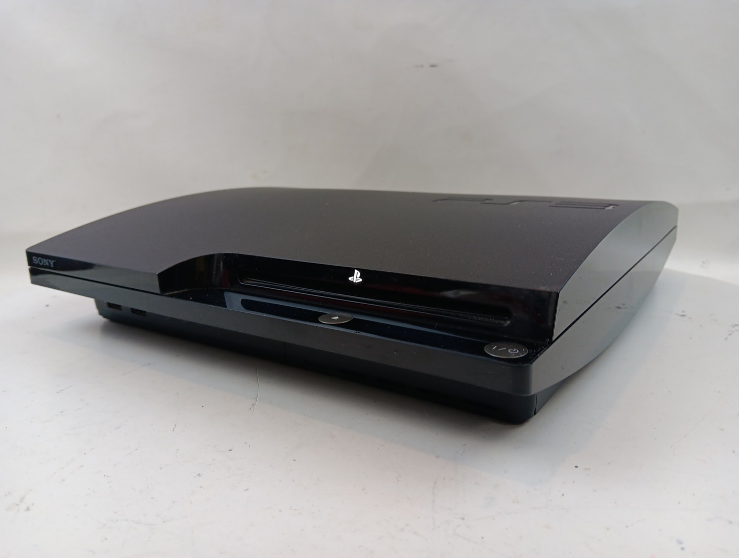 Sony PS3 Slim 250GB Console Bundle W/ Wireless Controller & 8 Games Tested Works