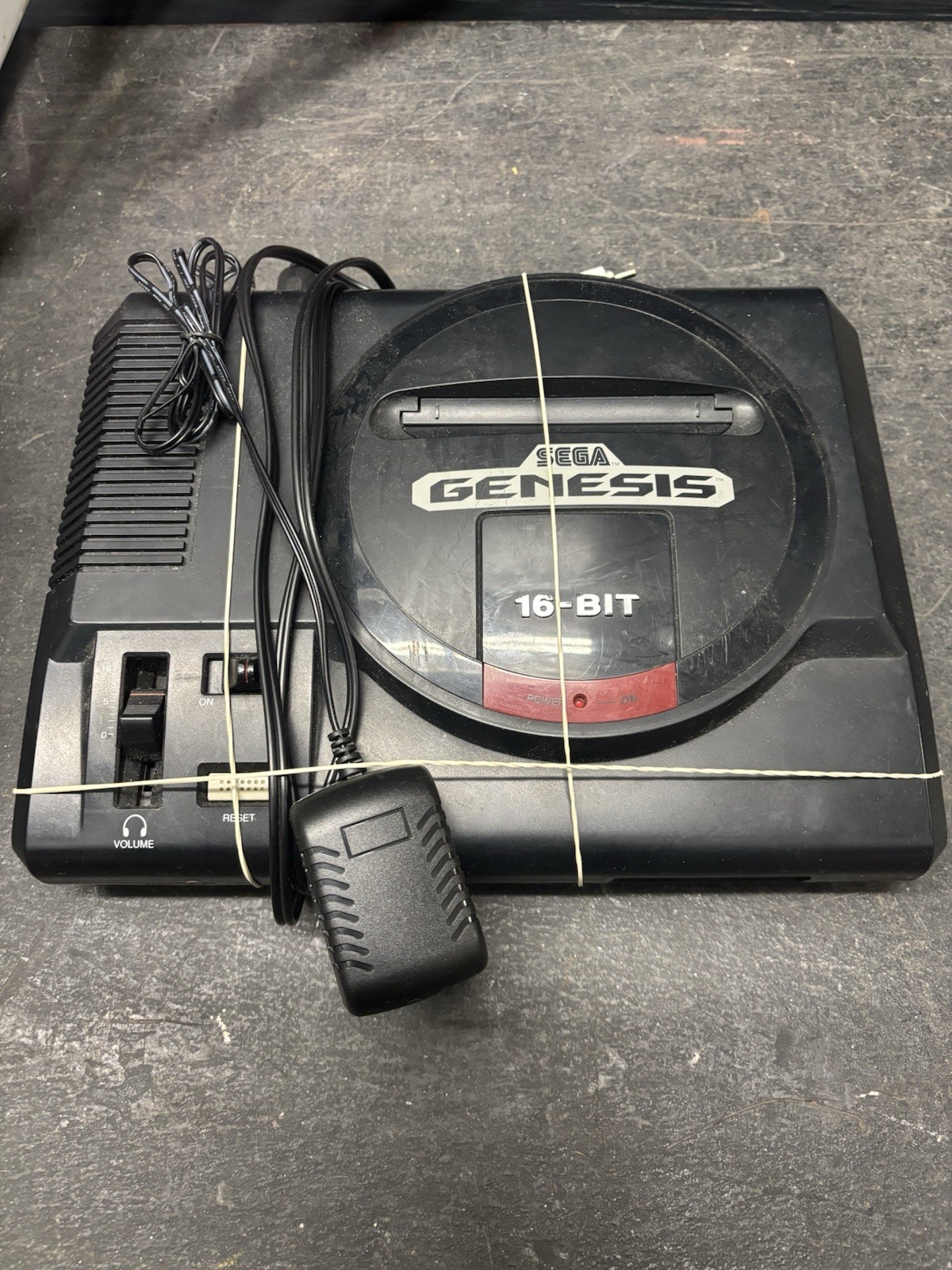 Sega Genesis Model 1 Console Only 16 Bit 1601 Console & Power Supply Only Works