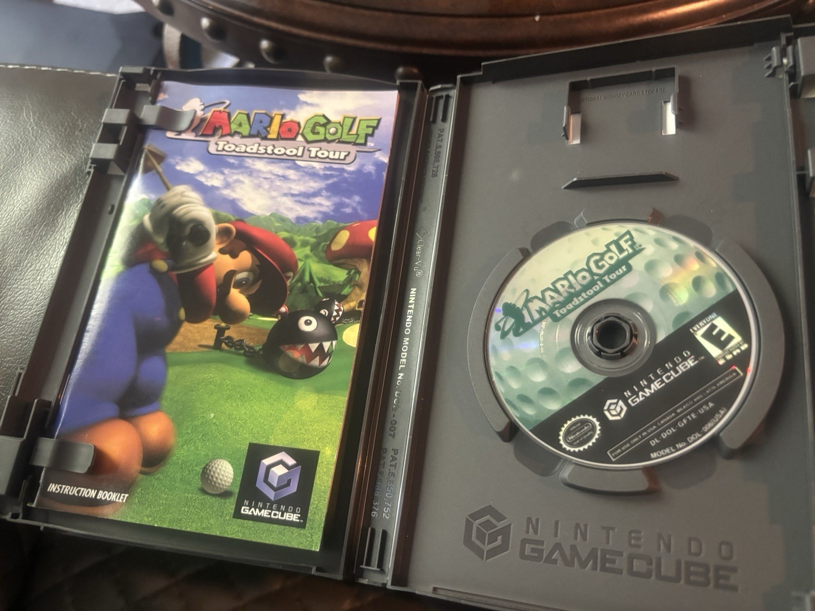 Nintendo GameCube Purple Bundle 2 controller and Mario toad stool tour