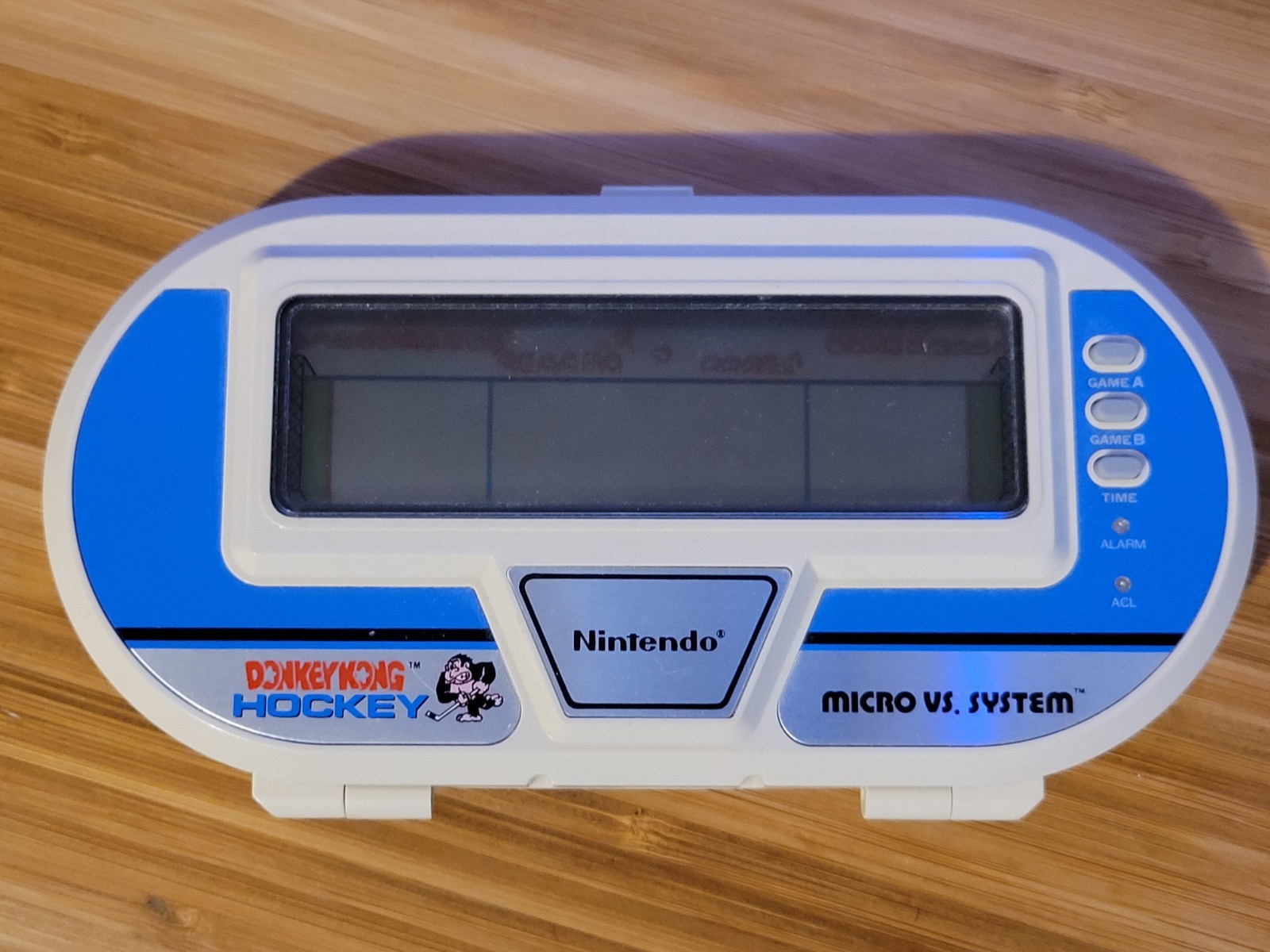 Nintendo Game & Watch Micro VS System Donkey Kong Hockey HK-303 230904