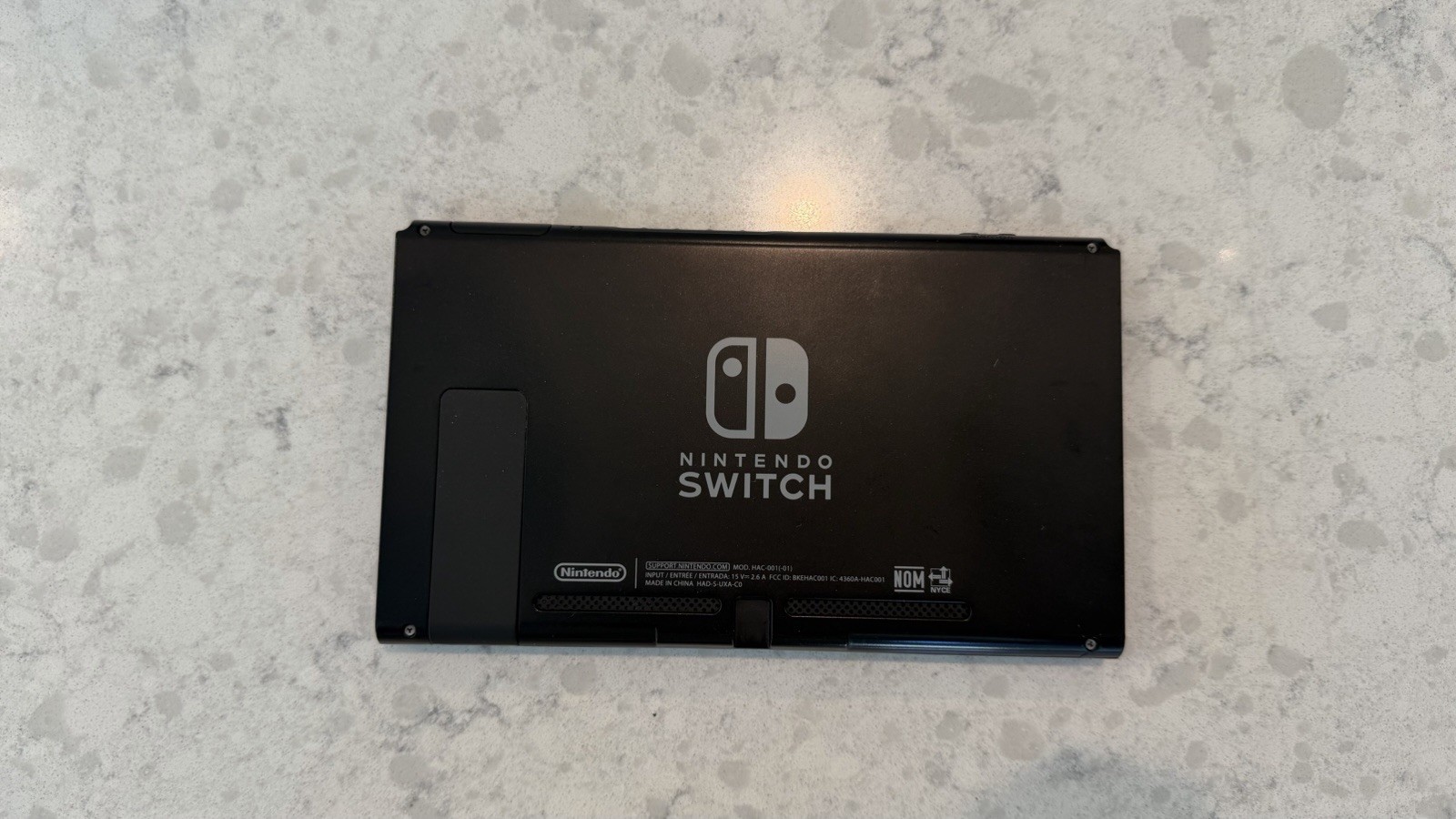 Nintendo Switch – Complete with Accessories in Original Box (2019/Revised Model)
