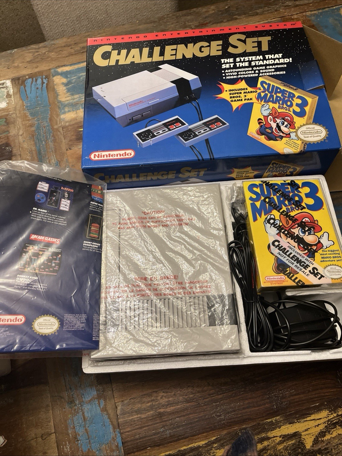 Nintendo NES Console Challenge Set Complete Very Nice Shape Mario 3 WOW !!