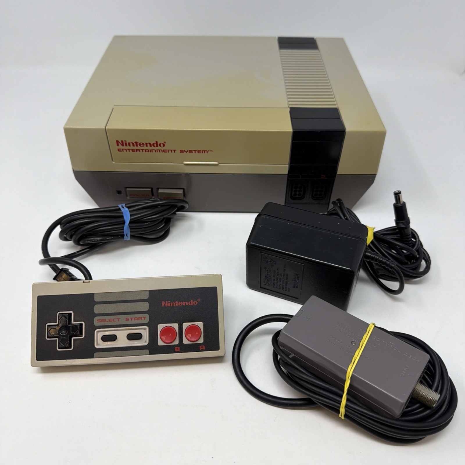 Original NES Nintendo System Console New 72 Pin Authentic Tested & WORKING *RF*