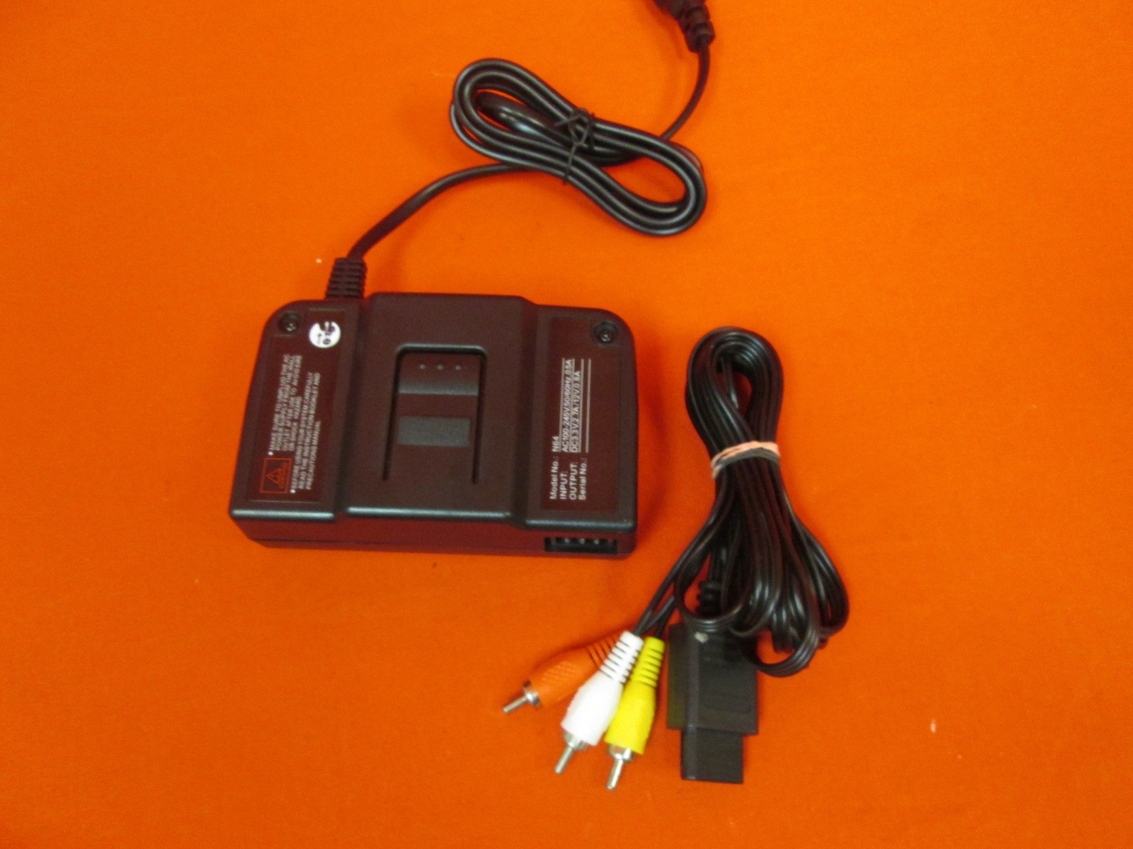 Nintendo 64 System Video Game Console With 4 Controllers Very Good 9410
