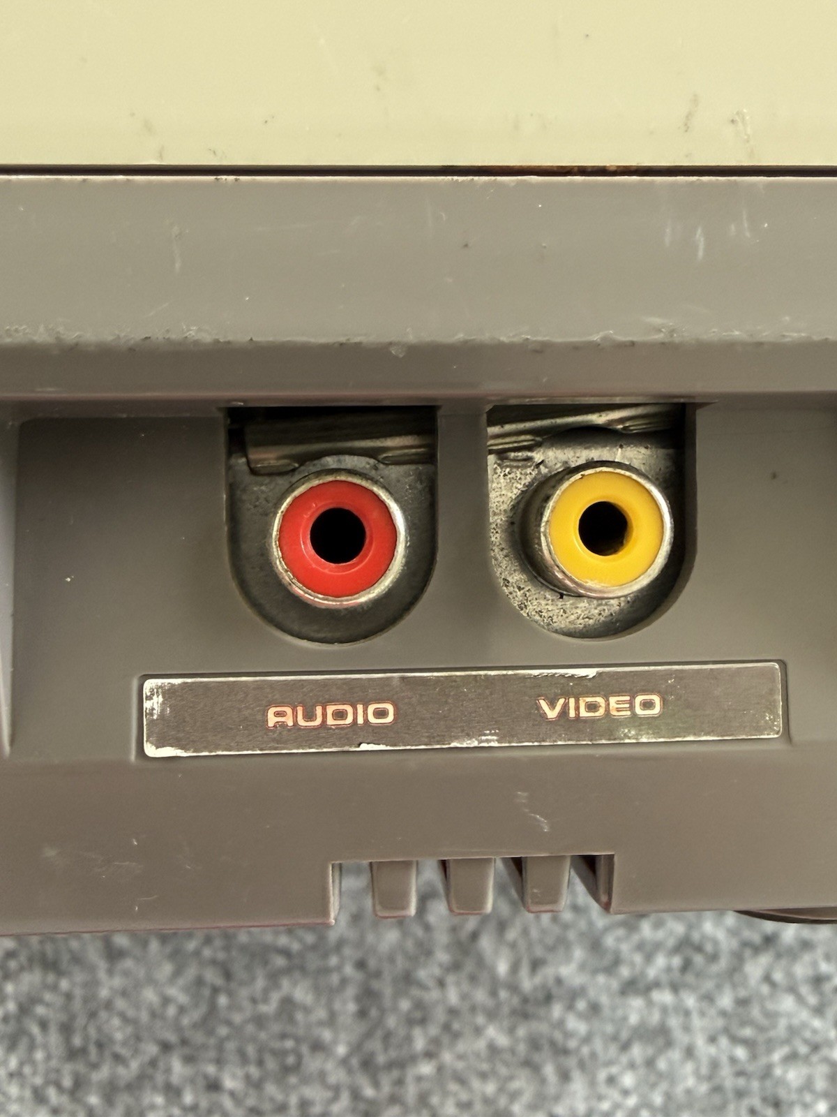Nintendo NES Console NES-001 AV MOD Composite Output Untested w/Controller