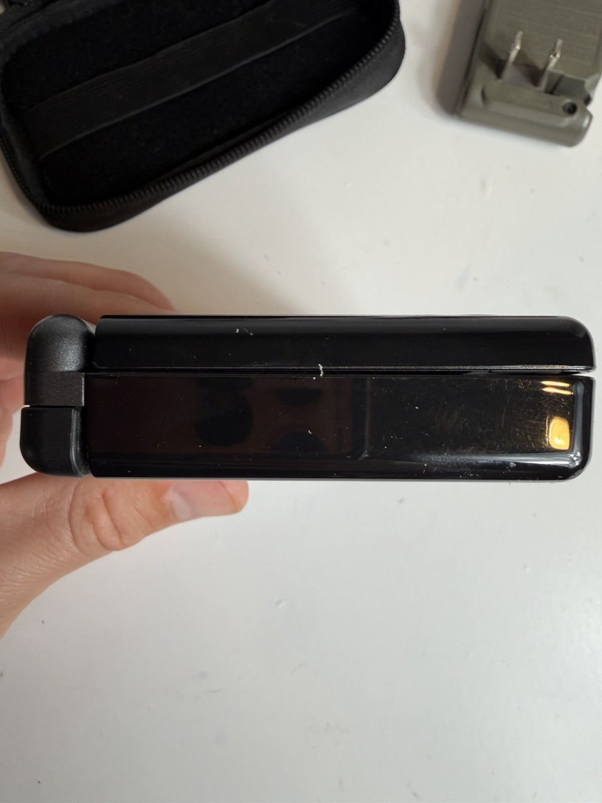 Used Nintendo DS Lite Handheld Console w/ charger READ DESC