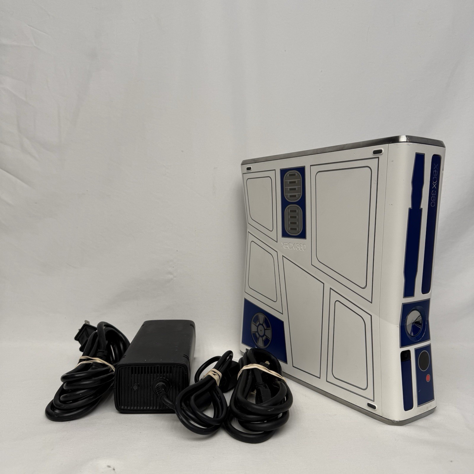Microsoft Xbox 360 1439 320GB Star Wars Edition R2D2 Console w/ Power HDMI Works