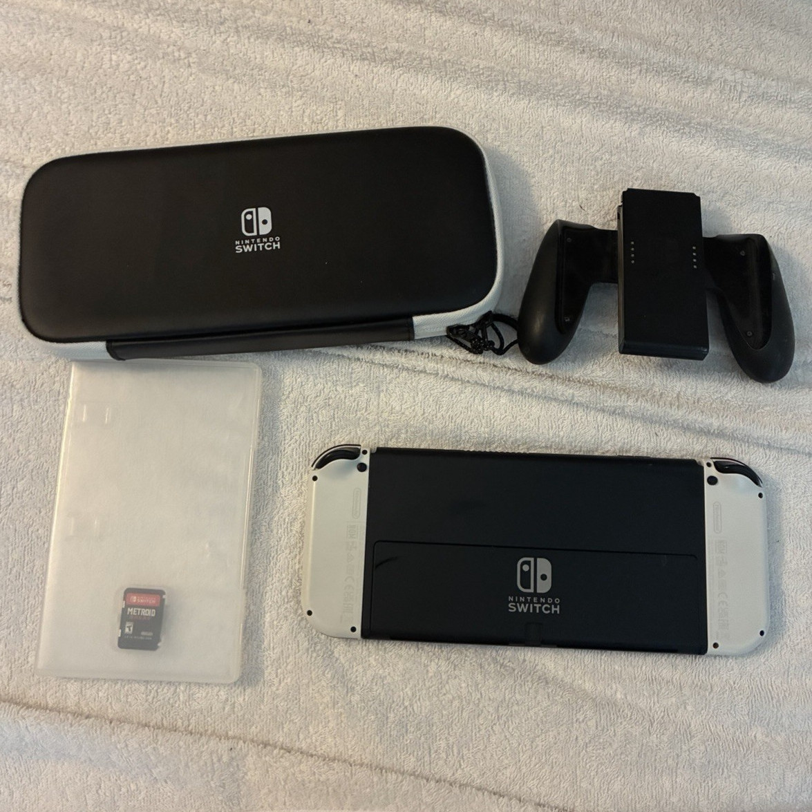 Nintendo Switch oled Handheld Console Black/White Carry Case with Mario Kart 8
