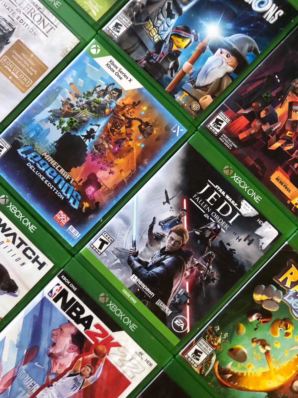 Xbox Series X Mega Bundle 1TB SSD 12 GAMES 3 CONTROLLERS ORIGINAL PACKEGING