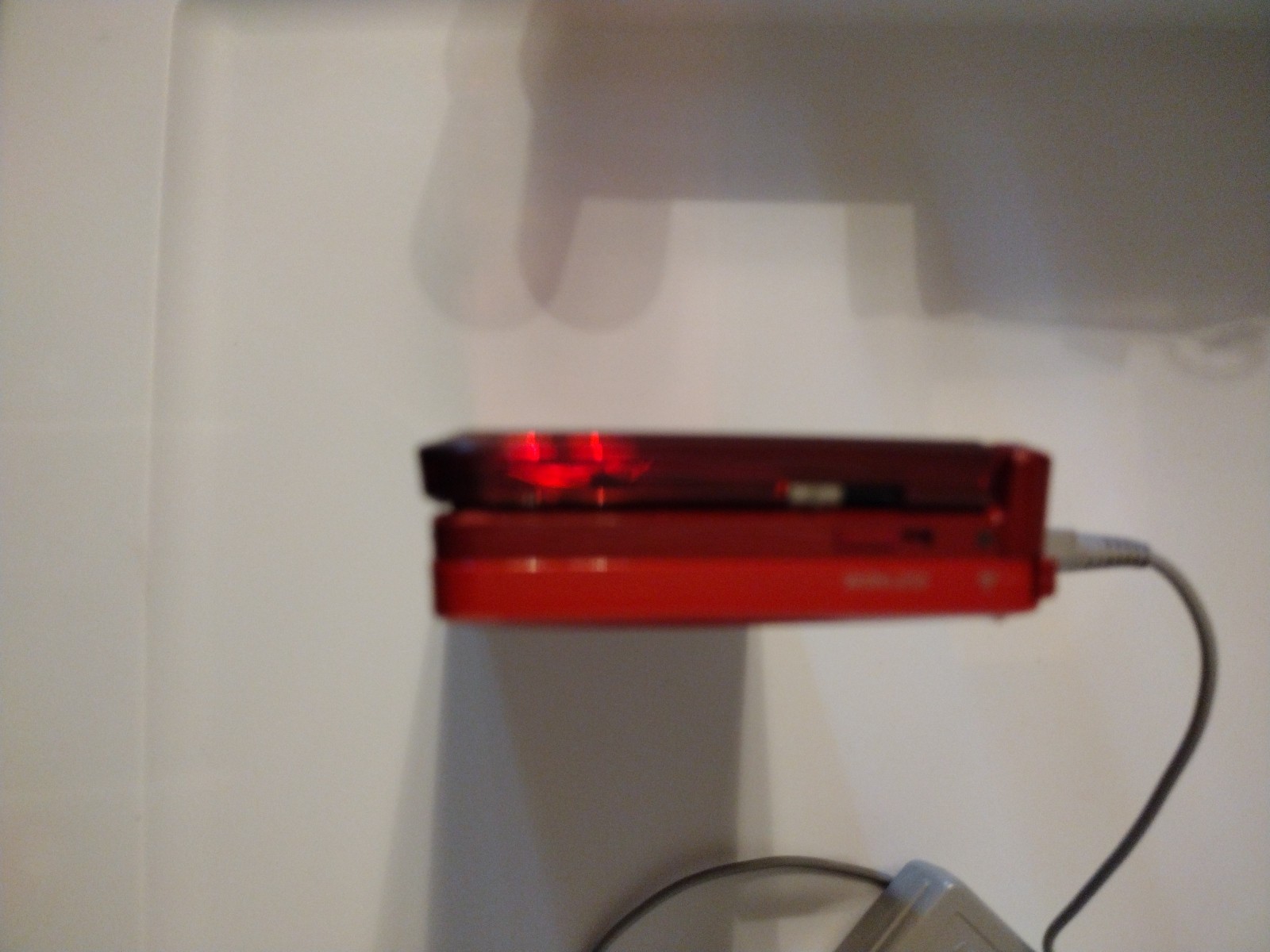 Nintendo 3DS Handheld System – Flame Red-needs outer screen repair ( DIY Utube)