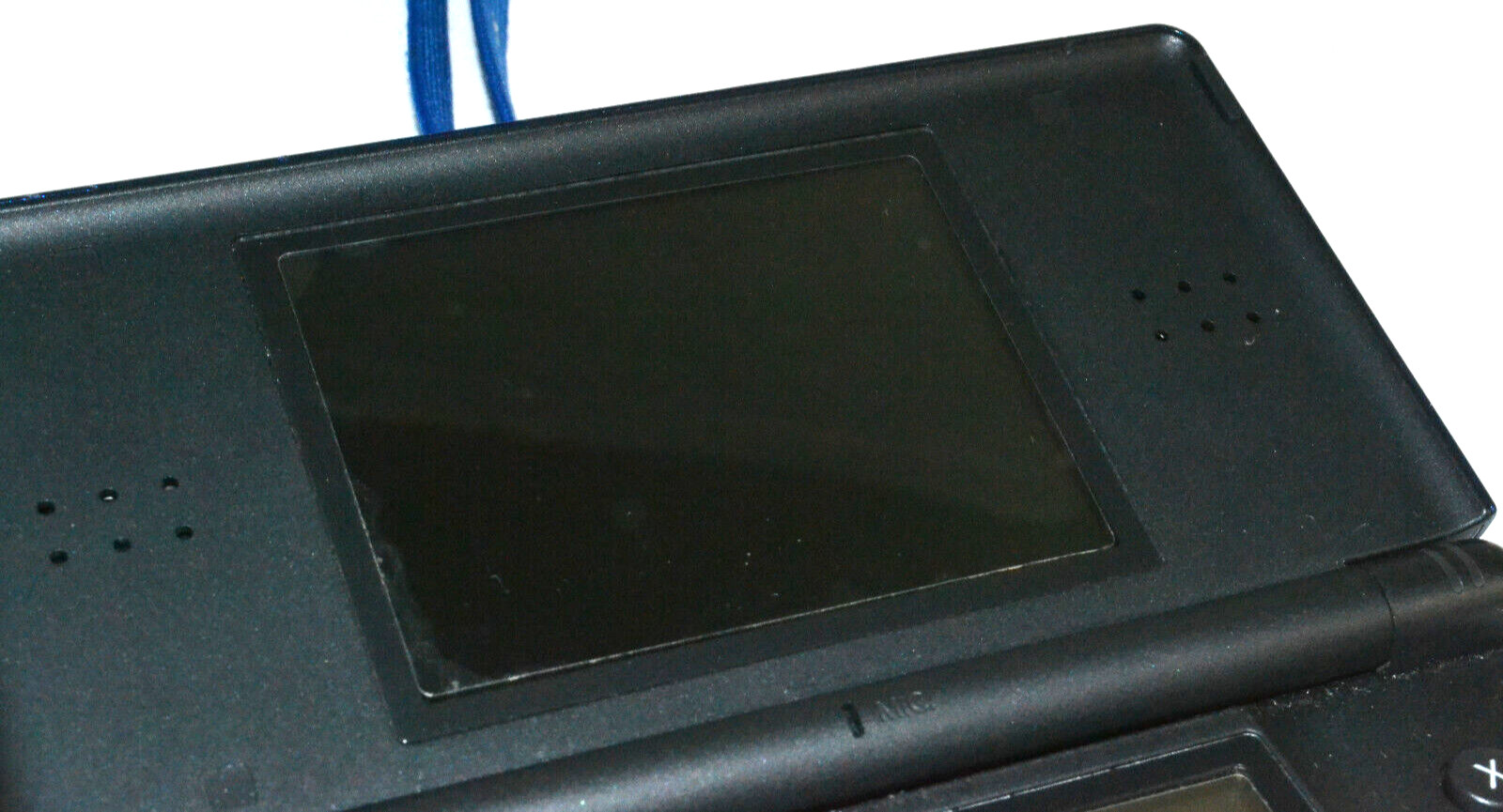 Nintendo DS Lite Handheld System – Cobalt/Black With Stylus 6 Games 2 Chargers