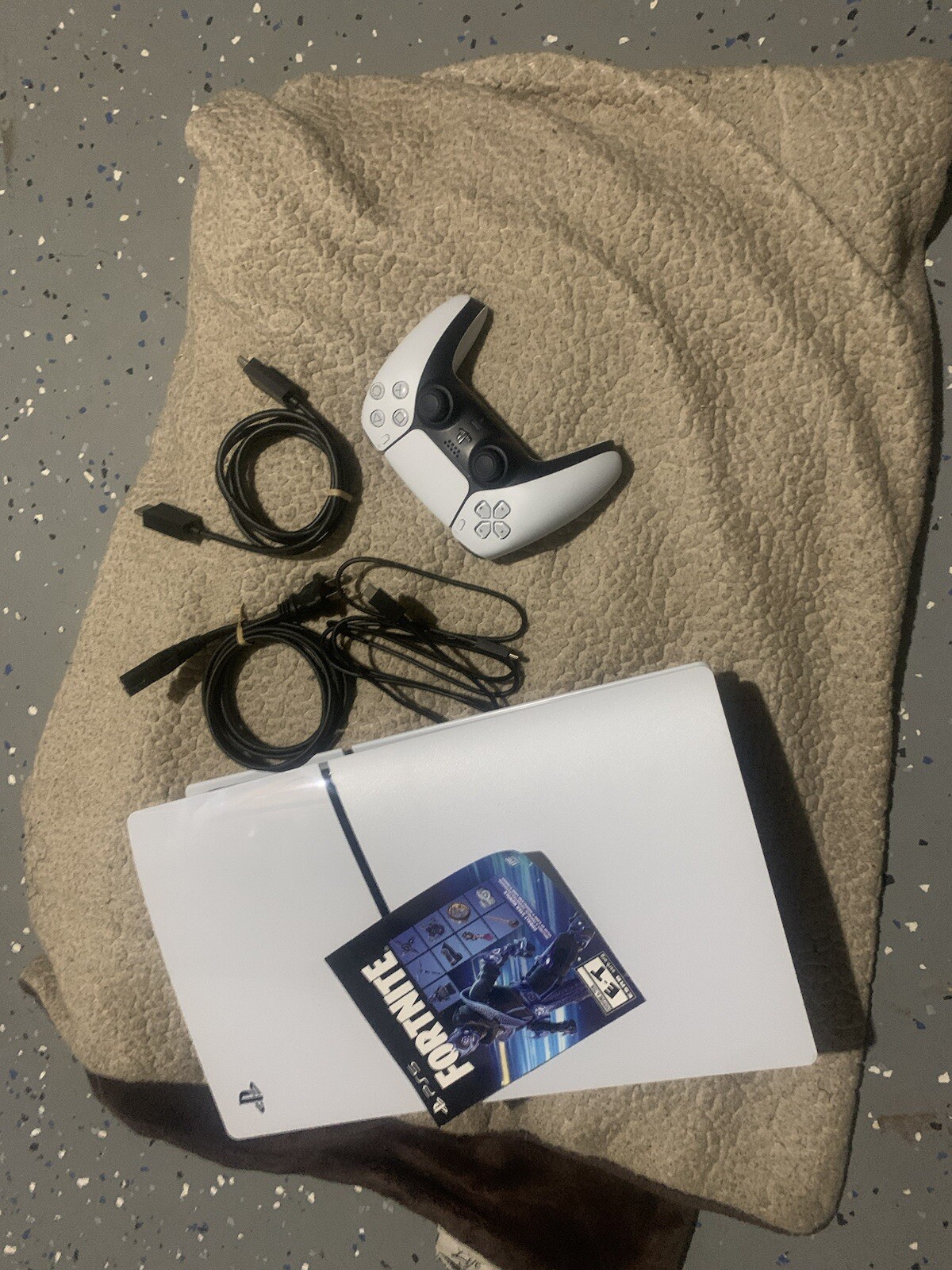 OPEN BOX PS5 Slim Disk Console CFI-2015 – 1.0 TB w/ Fortnite Game Included