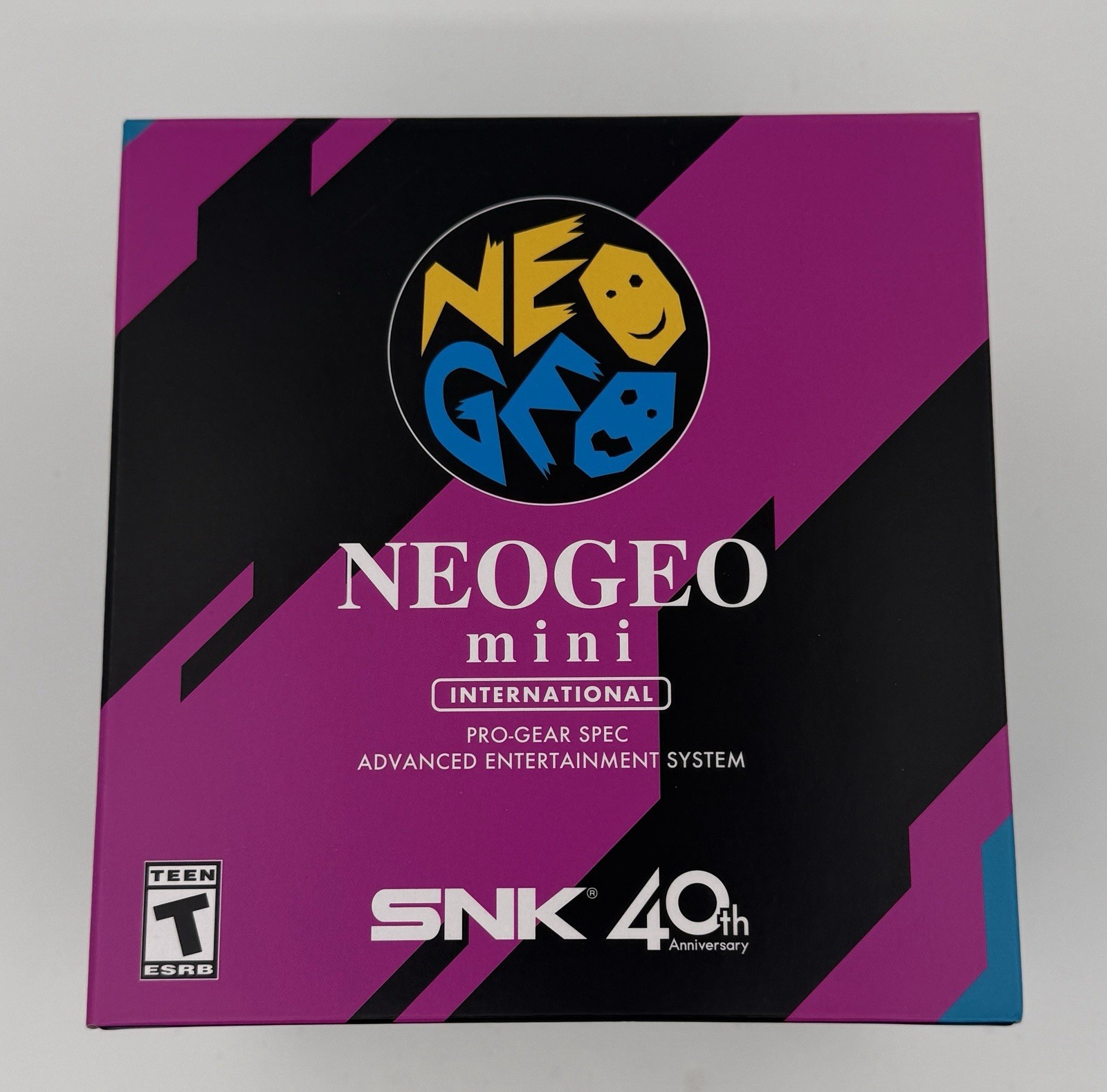 NEW NEOGEO Mini International Classic Edition SNK 40th Anniversary Sealed KOF