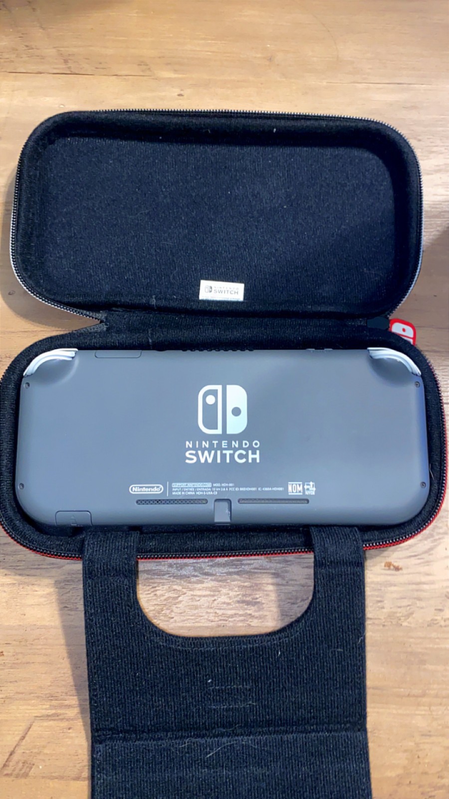 Used Nintendo Switch Lite – Gray Handheld System (With Case/Charging Cord/Works)