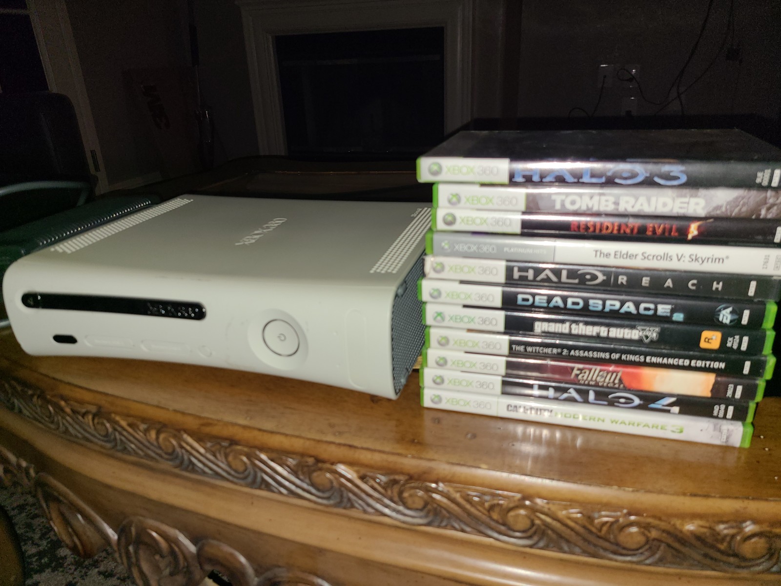 Microsoft XBox 360 Console Bundle 20GB w/ Controller & 11 Games