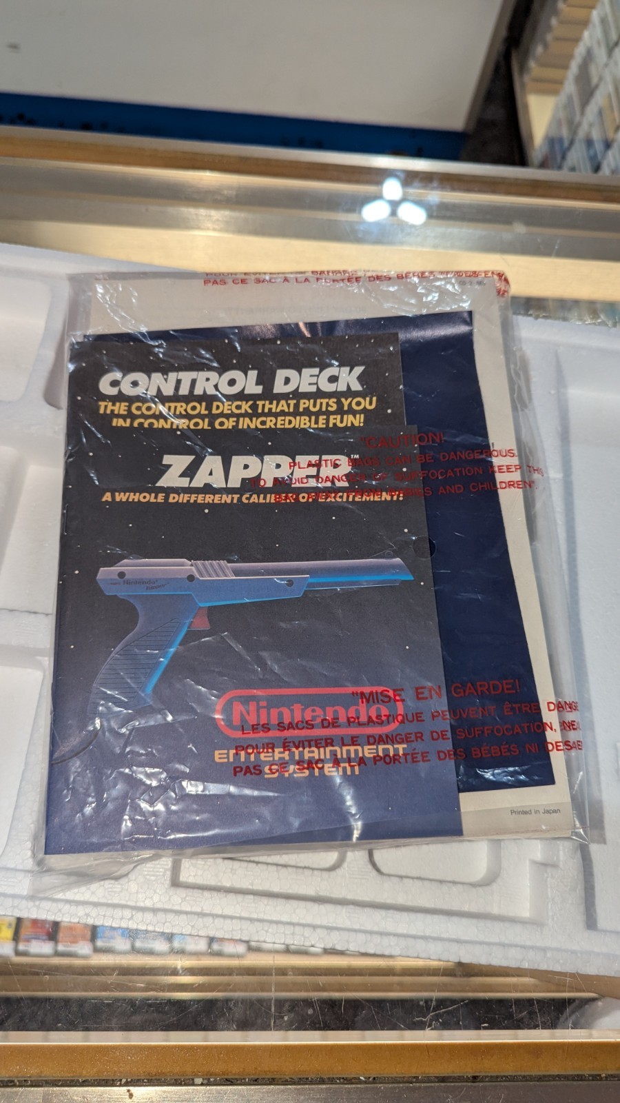VERY CLEAN Nintendo NES Action Set Console Complete In Box With Paperwork