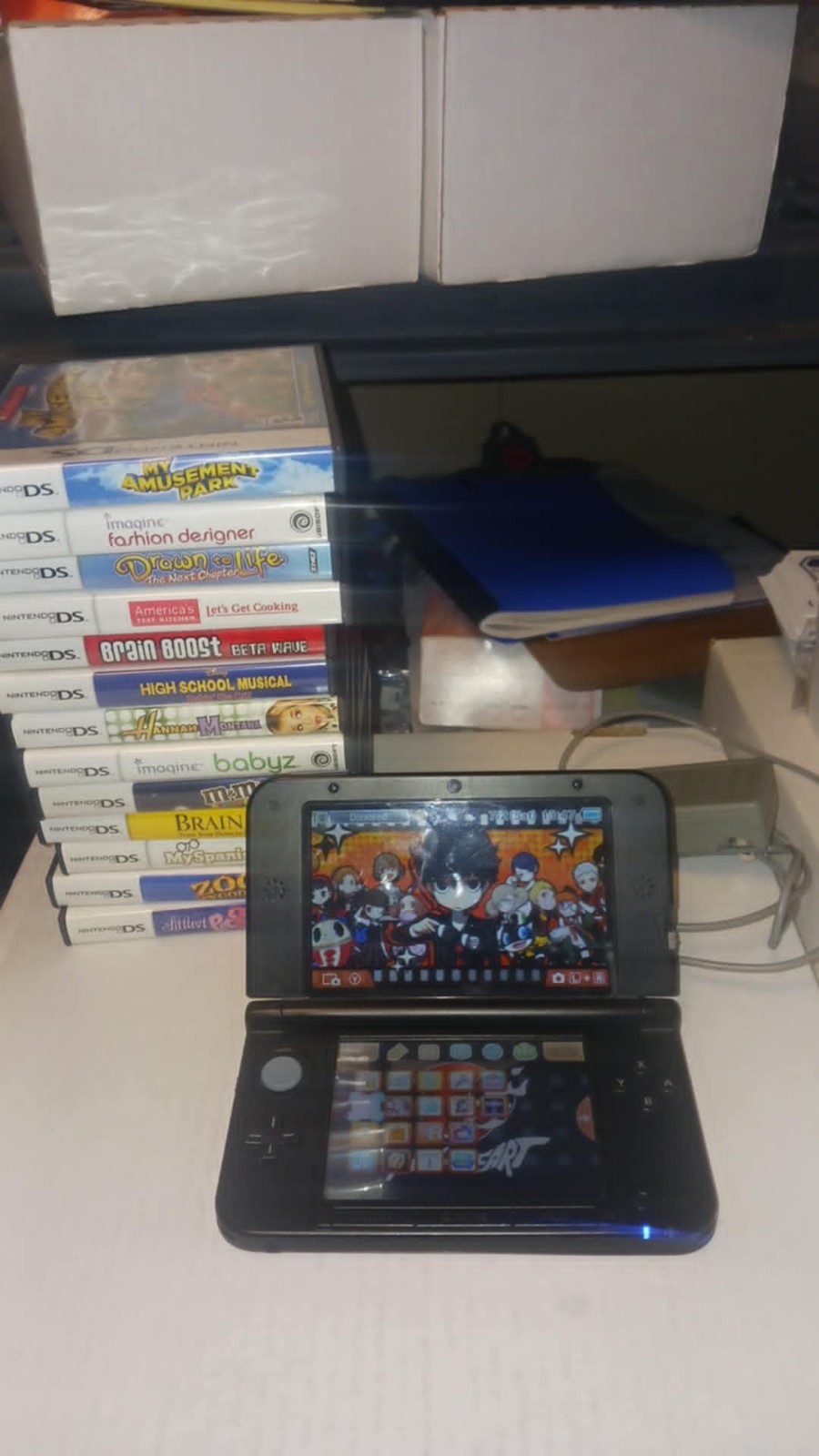 Nintendo 3DS Red Handheld Console w/Charger /Accessories & 13 Games Bundle 4GB