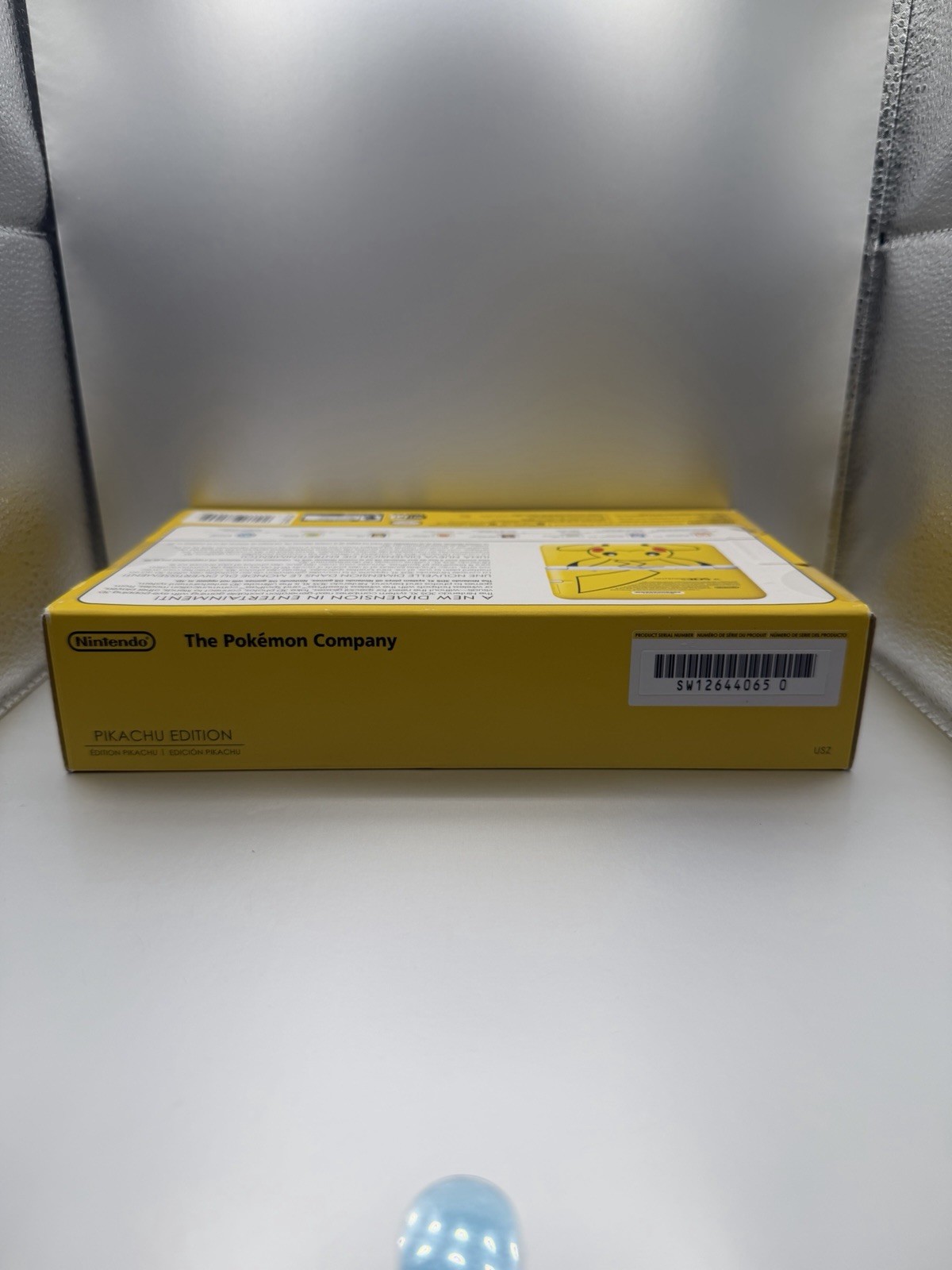 Nintendo 3DS XL Pikachu Edition Handheld System Yellow/White Wi-Fi