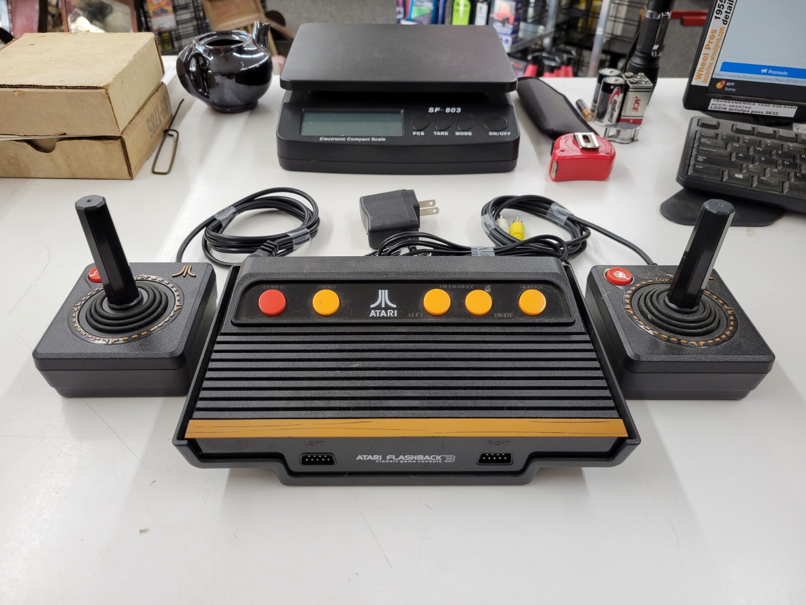 Vintage Atari Flashback 3 Classic Game Console With Joysticks. Untested. China