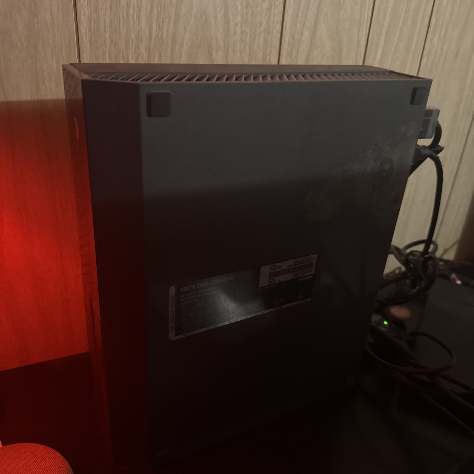 Microsoft Xbox One 1TB Console – Halo 5 Guardians Limited Edition