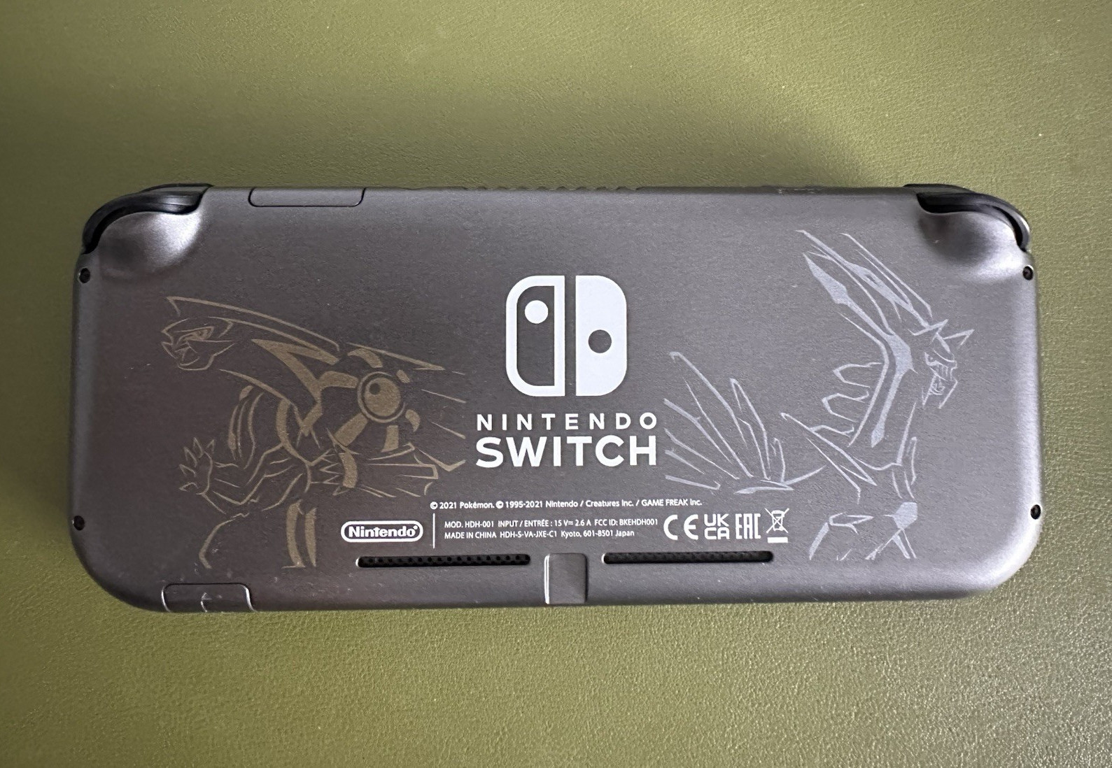 Nintendo Switch Lite Pokémon dialga & palkia edition W/ Charger