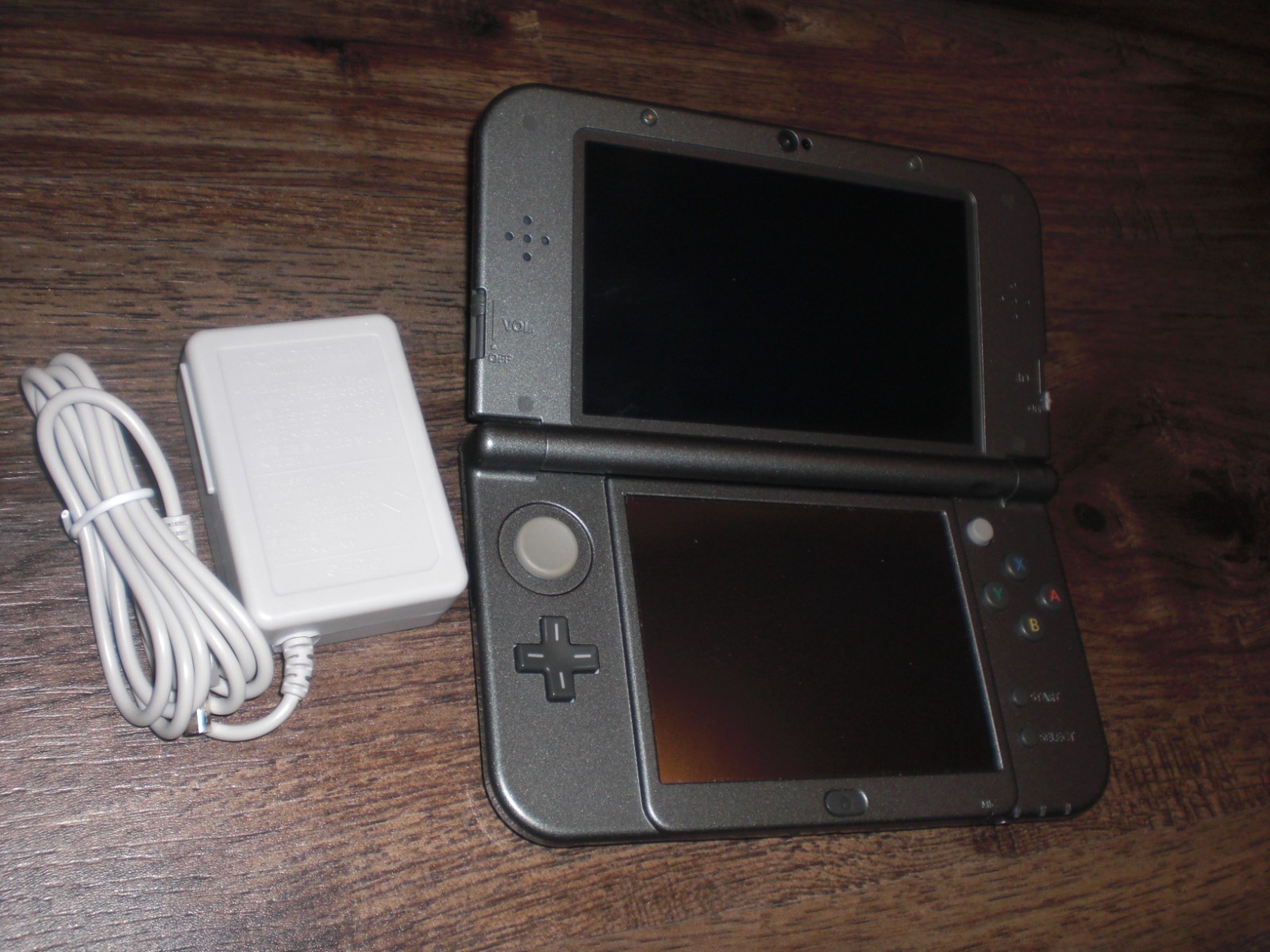 Nintendo New 3DS XL Console Black Plays 3DS DS 2DS Games System TESTED WORKS!