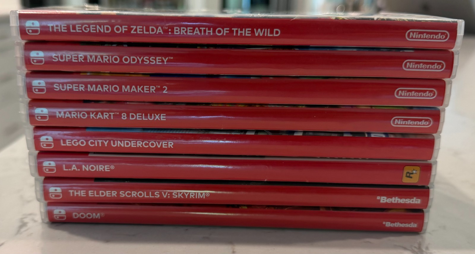 Nintendo Switch – Gray Joycons, 8 Game Lot, 128 GB Micro SD Card