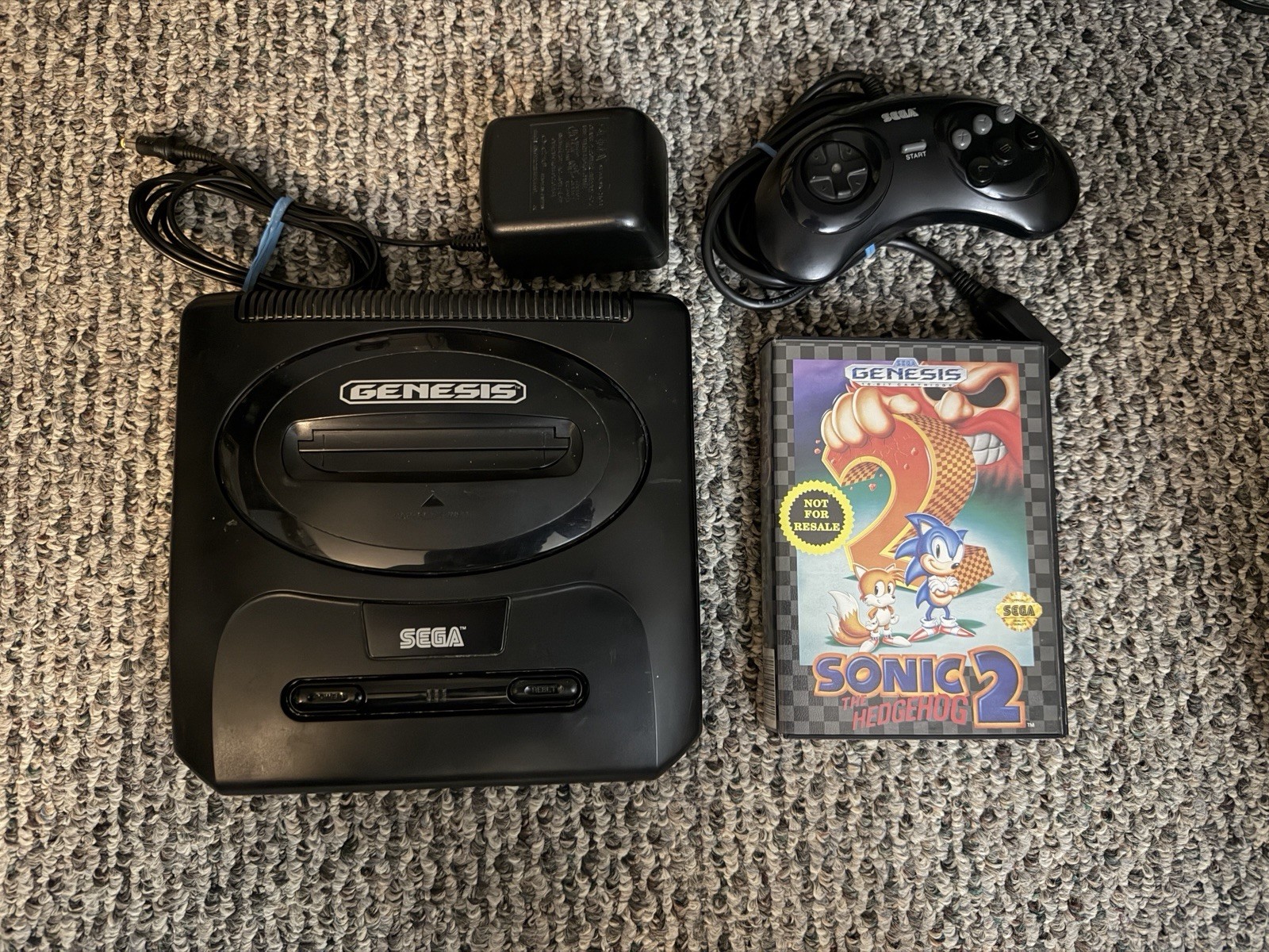 Sega Genesis Model 2 MK-1631 Console w/ Controller & Sonic 2 Game WORKING – READ