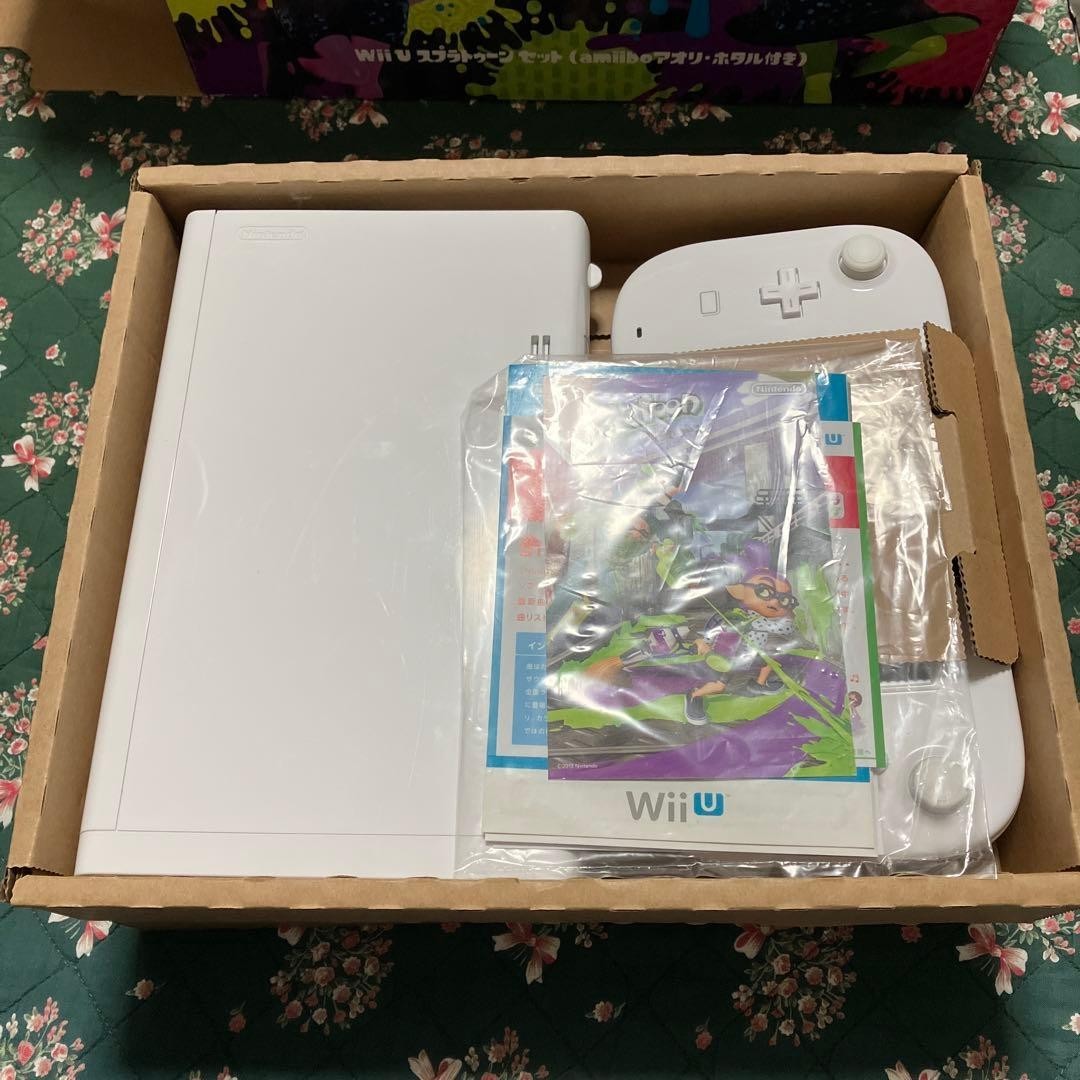 Nintendo Wii U Console Splatoon Set 32GB with amiibo Aori & Hotaru Used Game