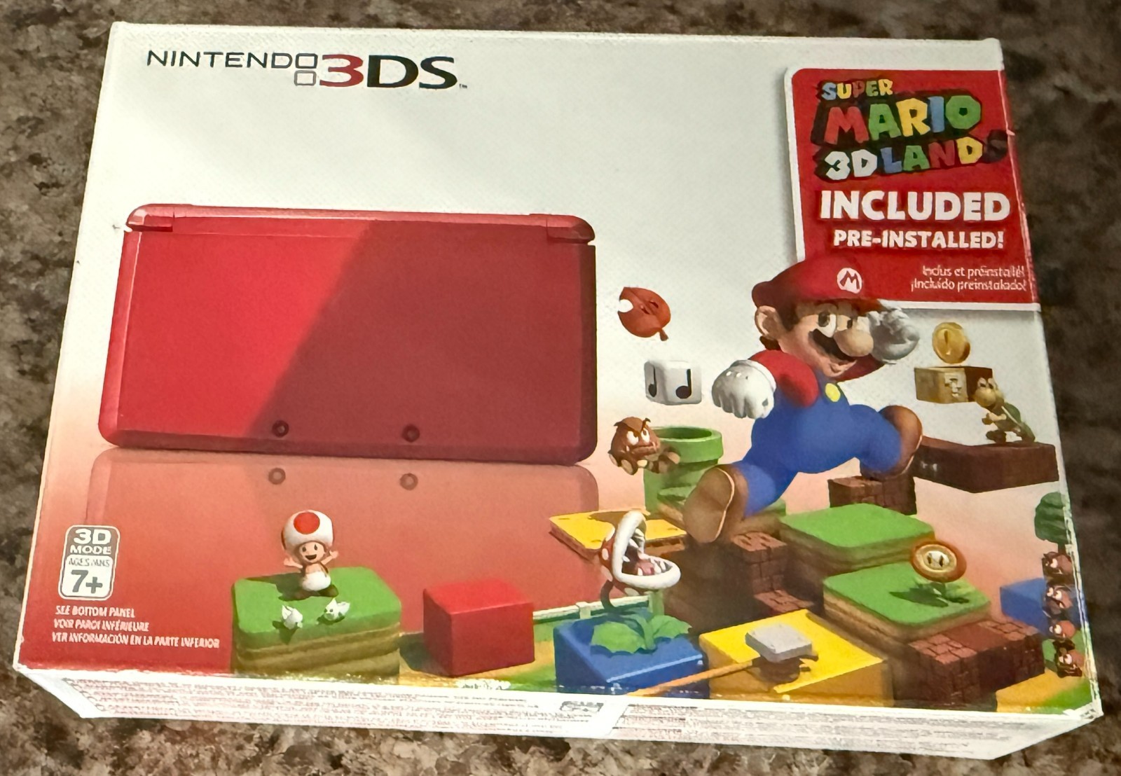 Nintendo 3DS Super Mario 3D Land Flame Red Handheld System w/ 2 games and case
