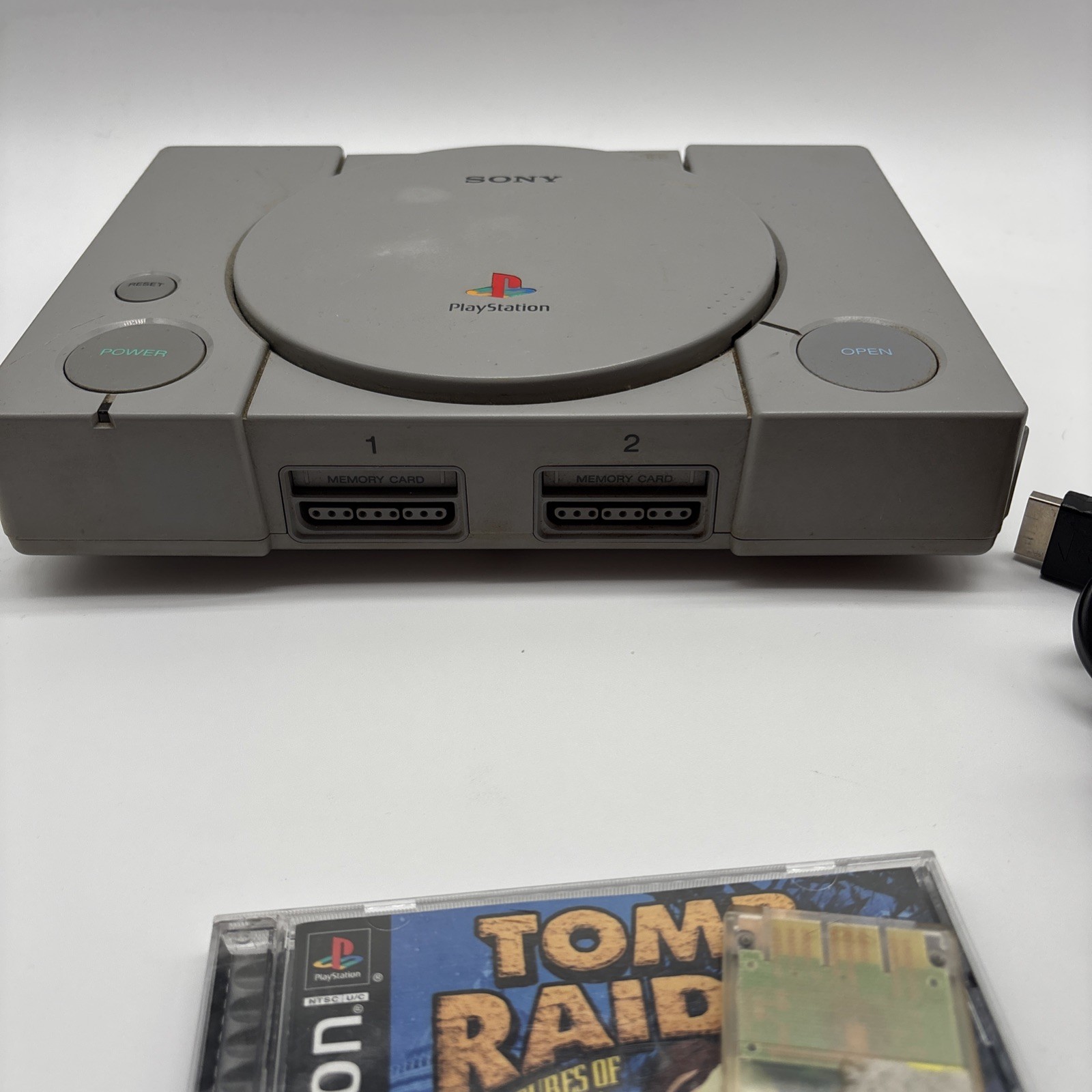 Sony PlayStation 1 Console – (SCPH-9001) W/ Tomb Raider 3 & Memory Card WORKS